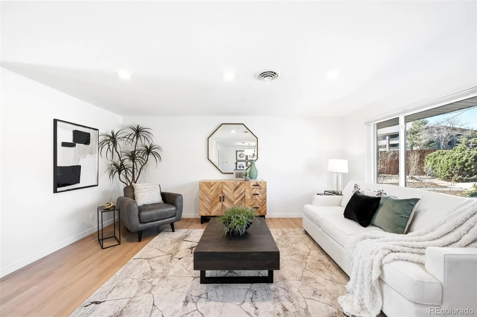 03232026220337 1600 5