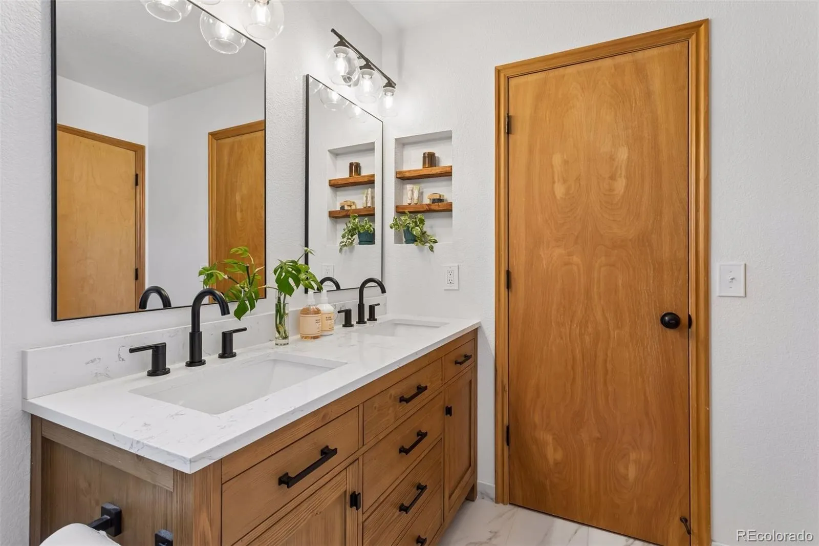 1355 S Alton Court Denver CO 80247 MLS #REC7134467 05142026075417 1600 18