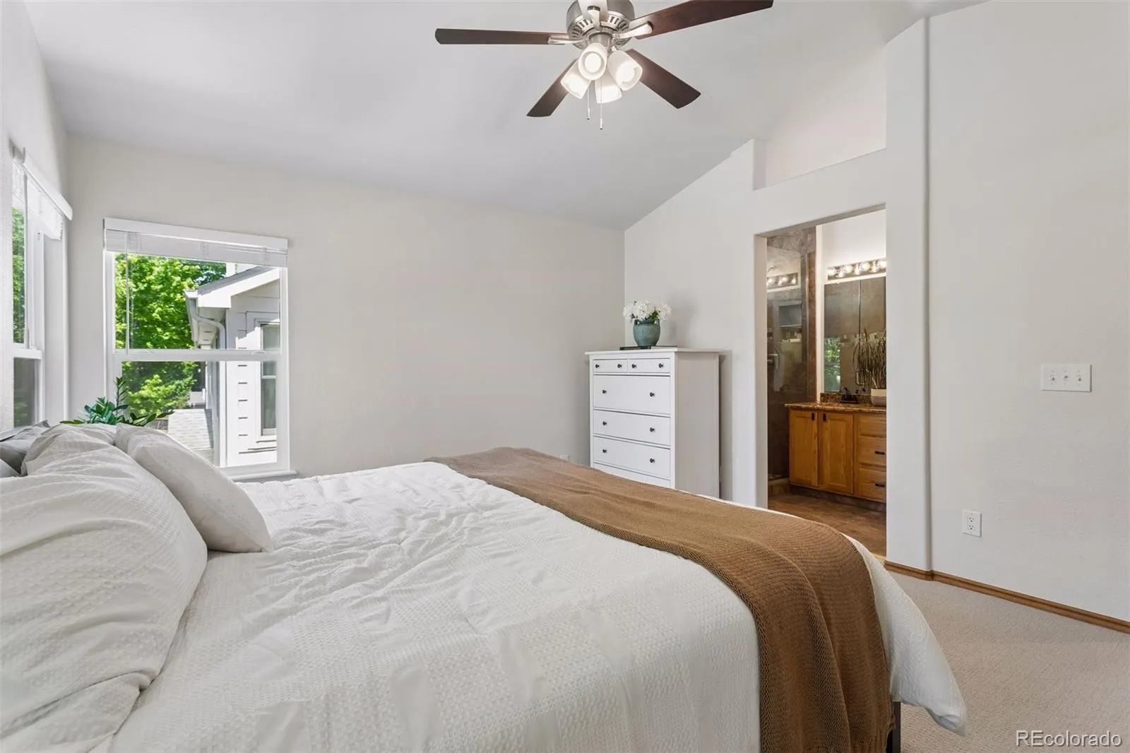 1355 S Alton Court Denver CO 80247 MLS #REC7134467 05142026075417 1600 23