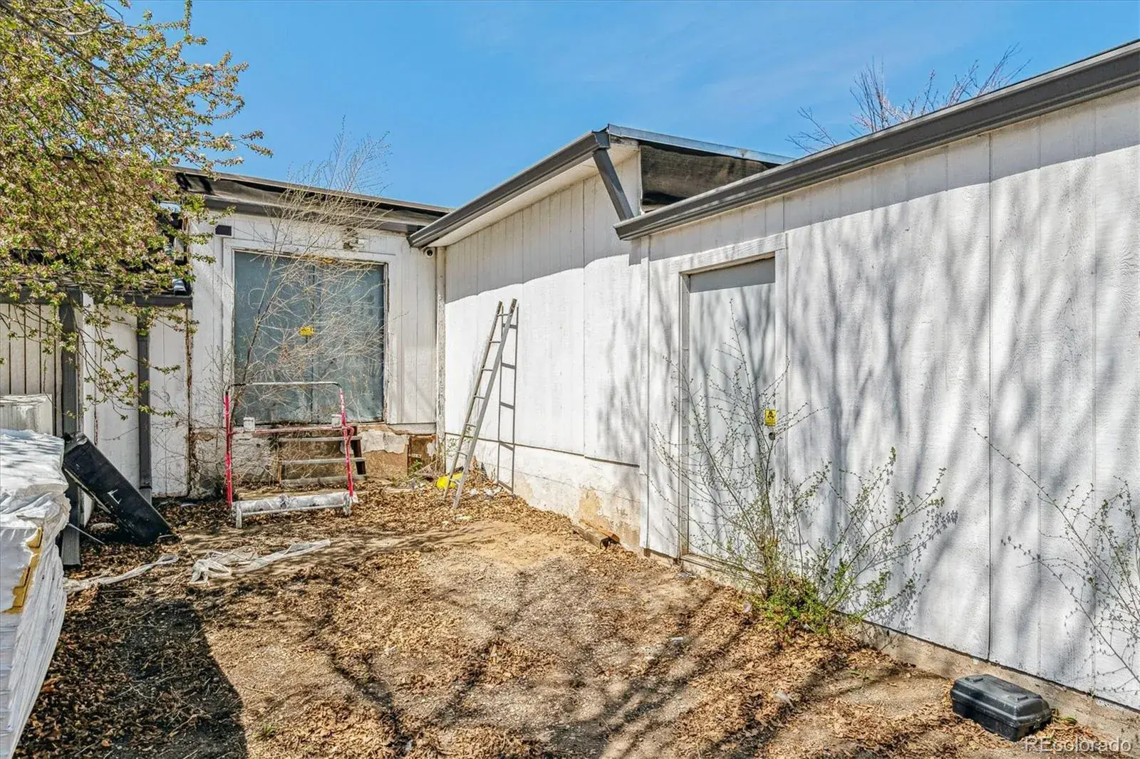 1050 S Quitman Street Denver CO 80219 MLS #REC7134857 06172025020118 1600 27