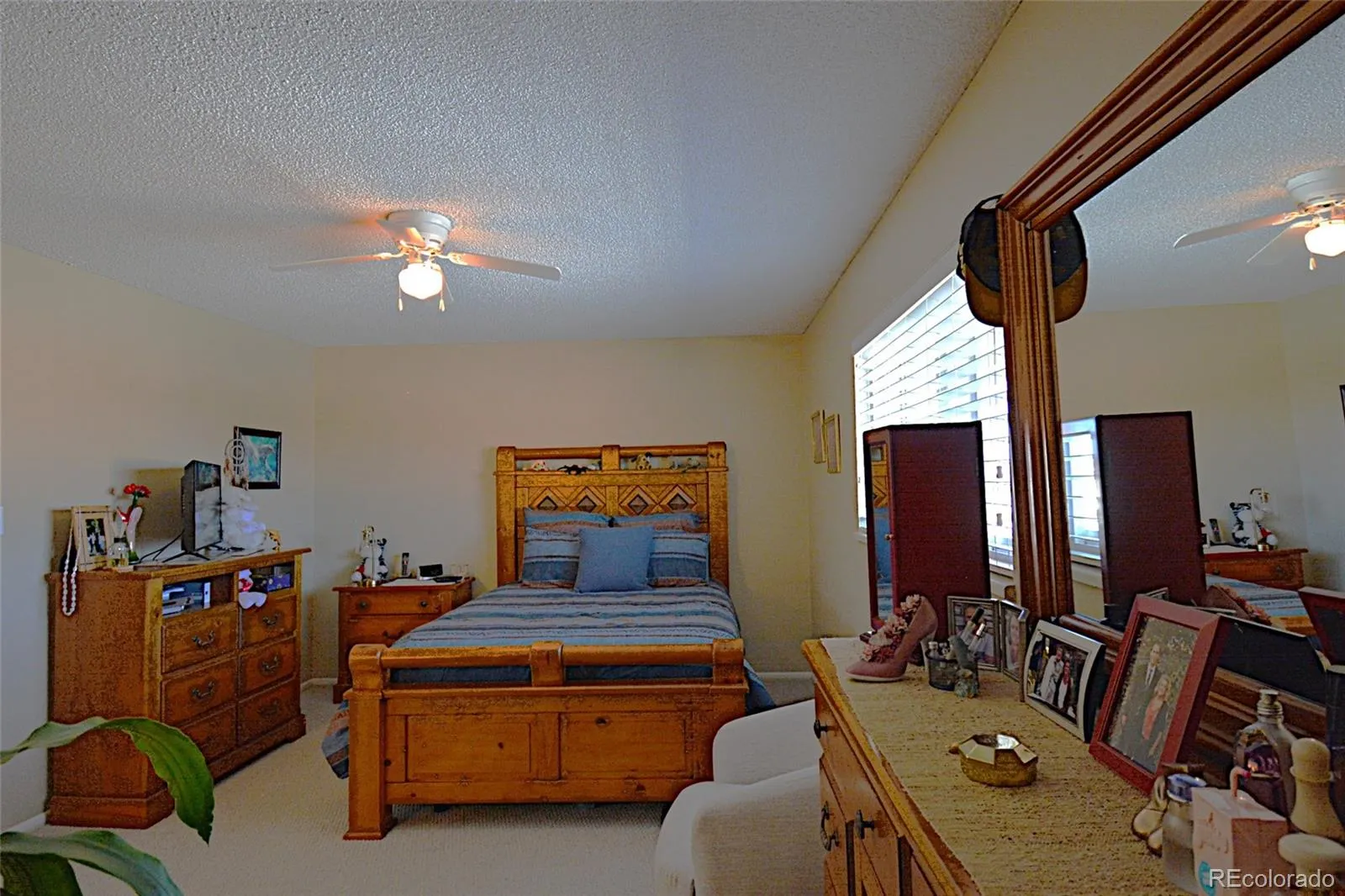 9049 E Nassau Avenue Denver CO 80237 MLS #REC7134859 05242026052525 1600 13