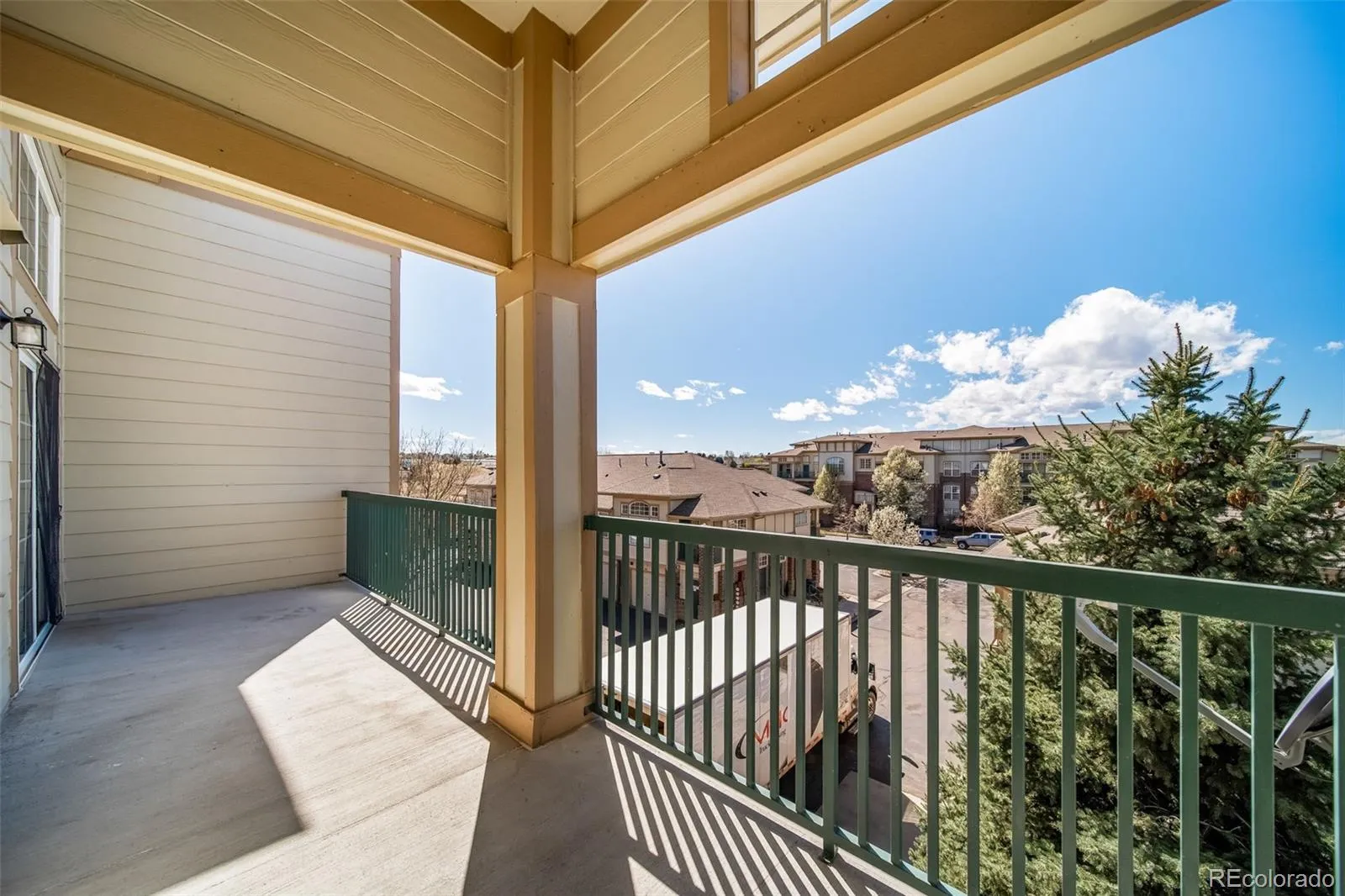 04112026143700 1600 21