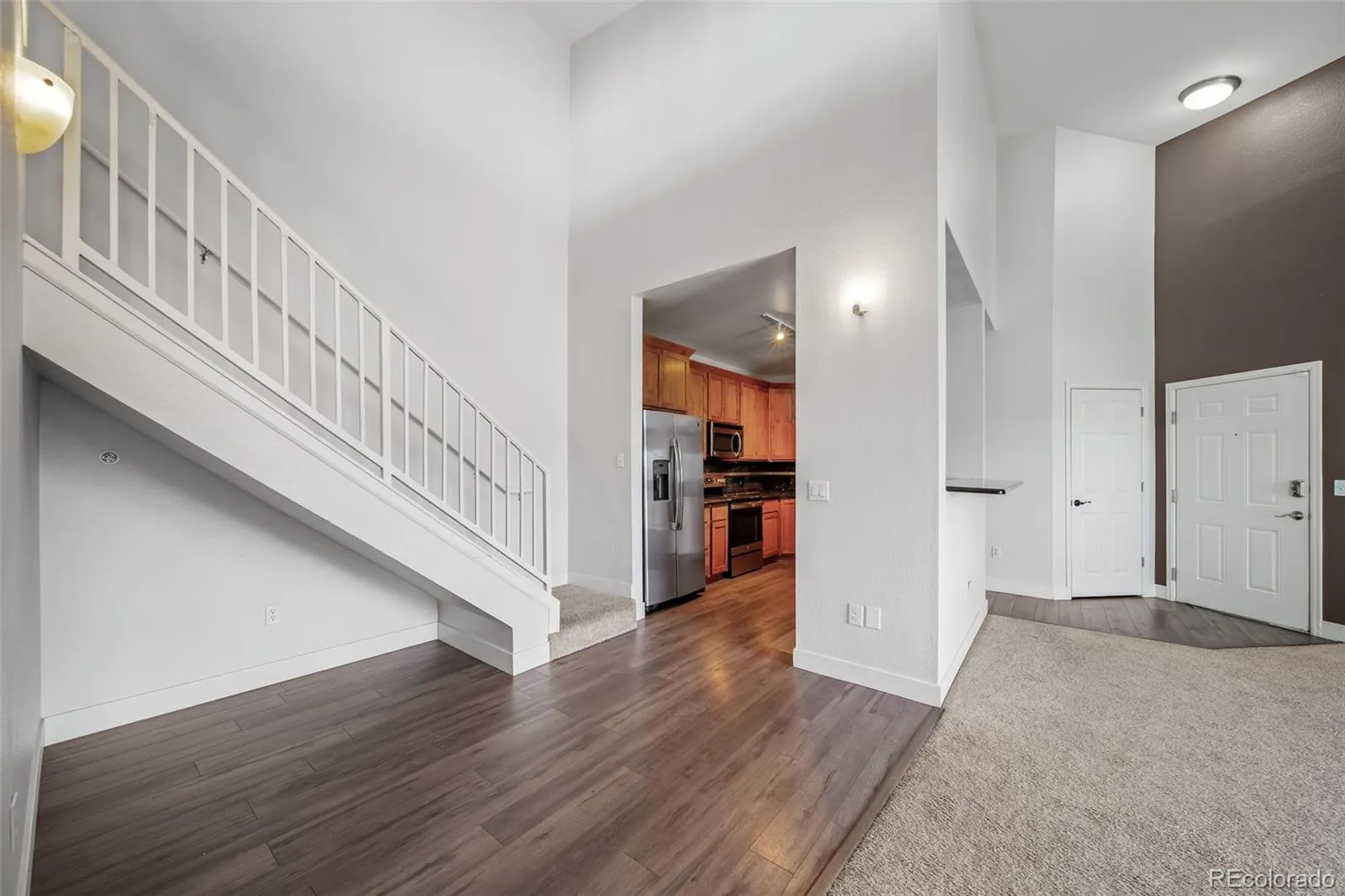 04112026143700 1600 22