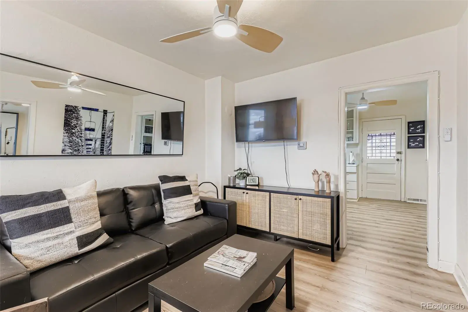 11222025181558 1600 1