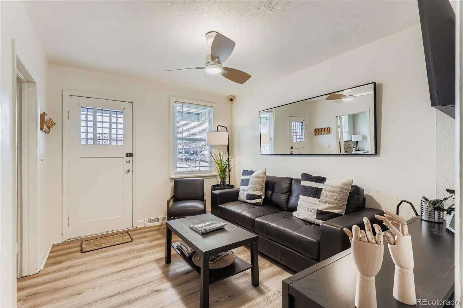 11222025181558 1600 2