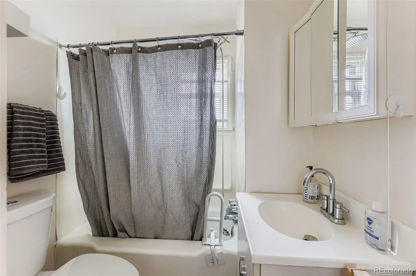 11222025181558 1600 7