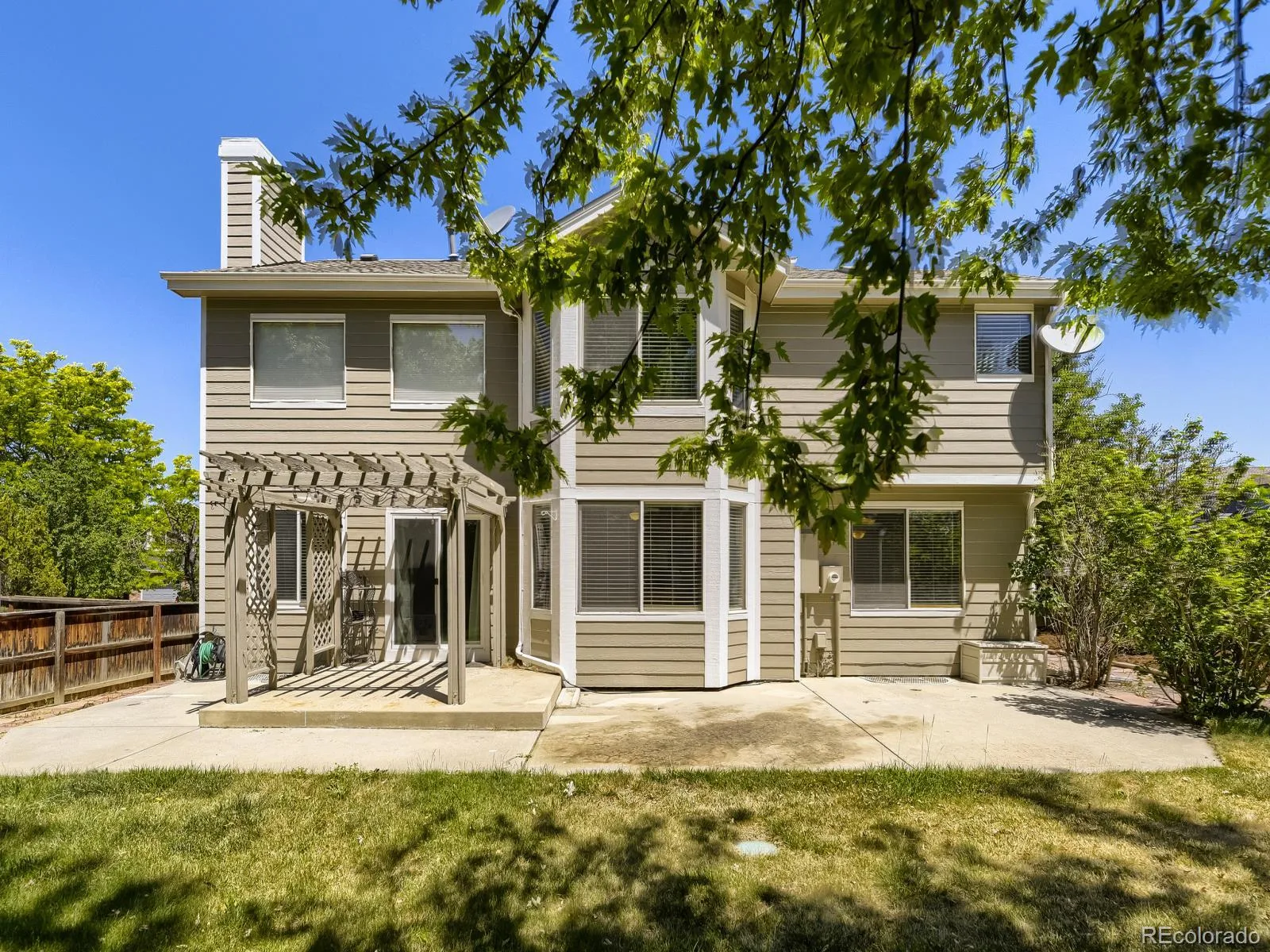 9742 Spring Hill Place Littleton CO 80129 MLS #REC7137511 06132026012322 1600 24
