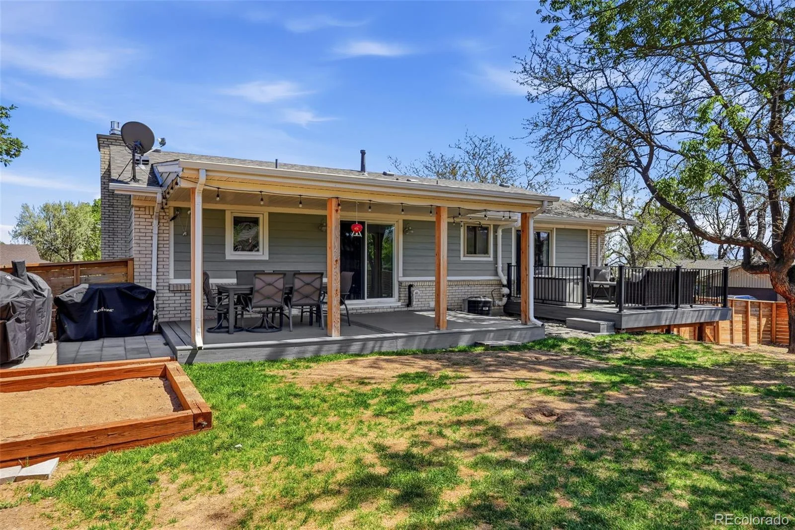 2291 S Zang Court Lakewood CO 80228 MLS #REC7138332 06192026234852 1600 25