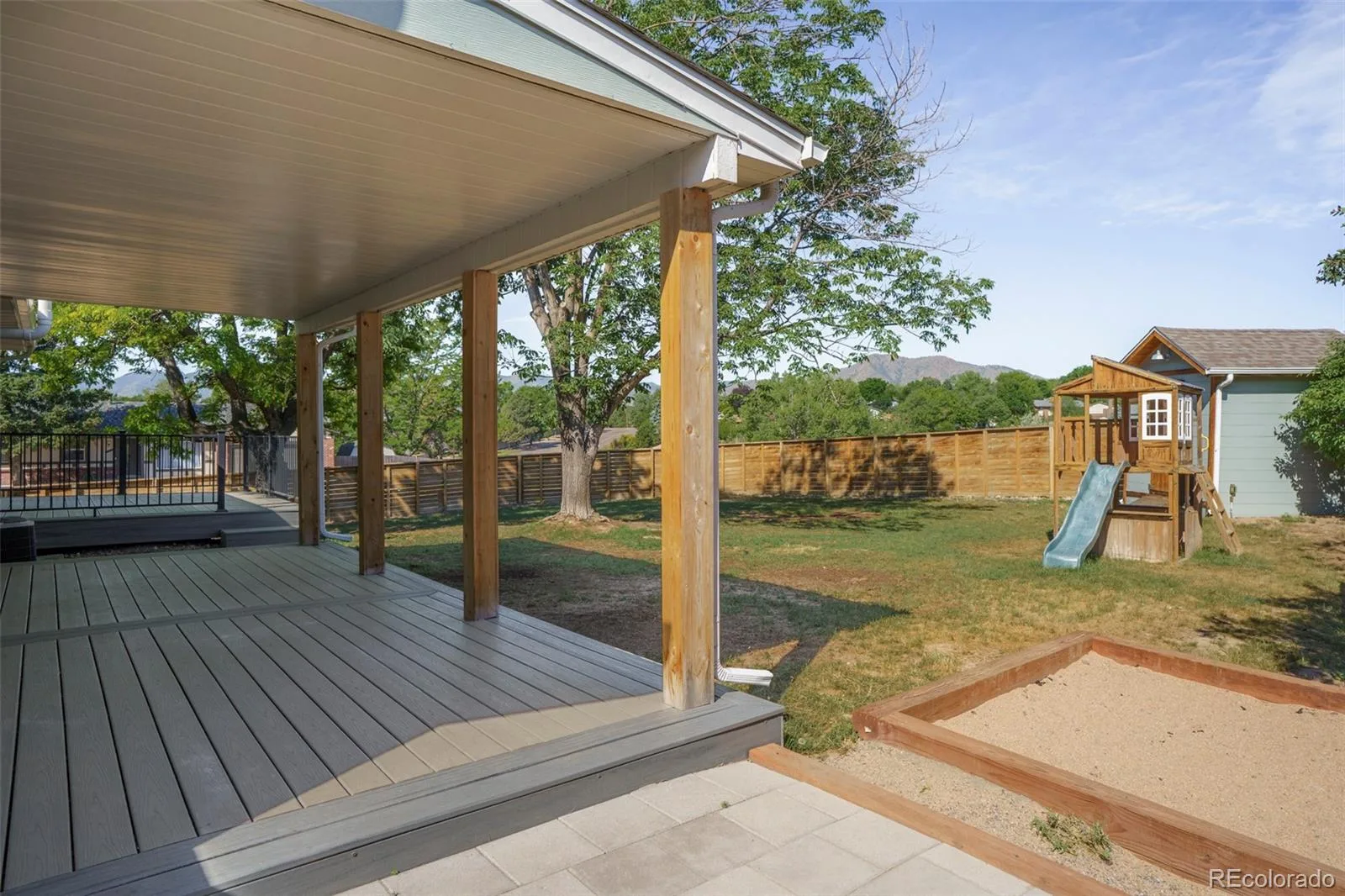 2291 S Zang Court Lakewood CO 80228 MLS #REC7138332 06192026234852 1600 26