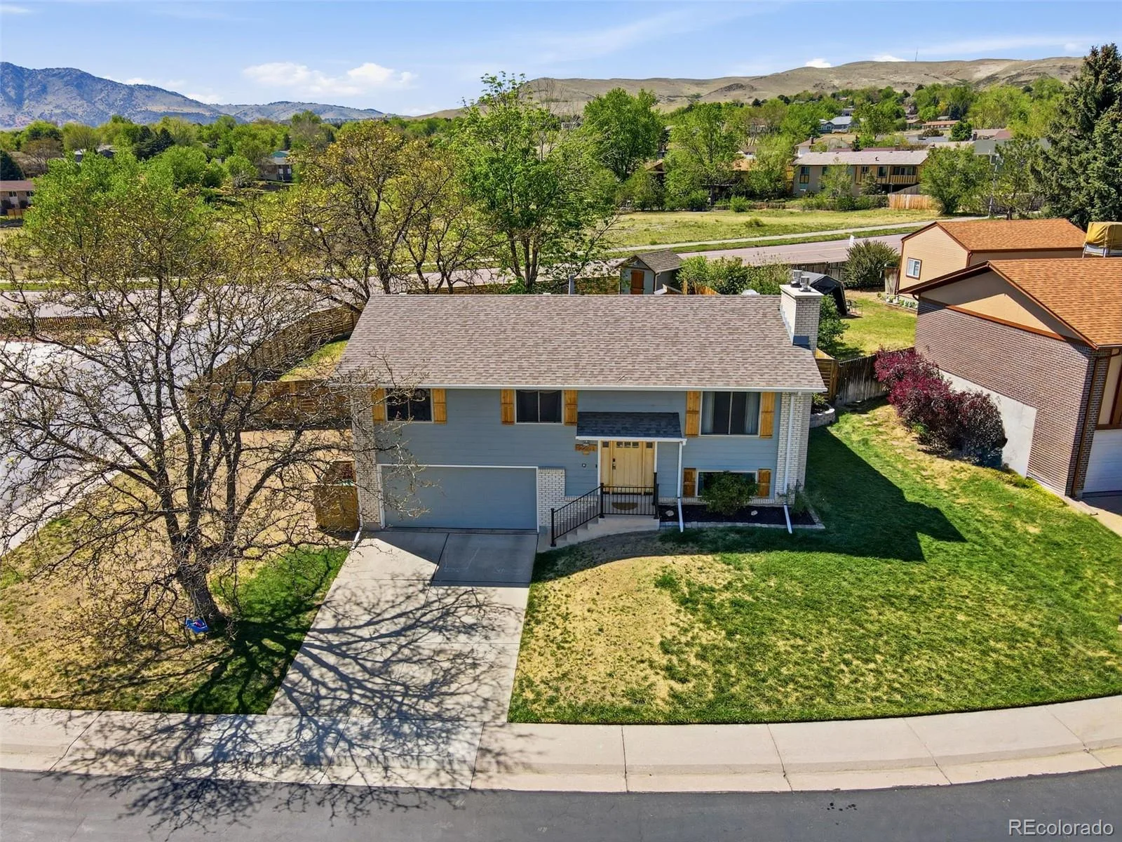 2291 S Zang Court Lakewood CO 80228 MLS #REC7138332 06192026234852 1600 31