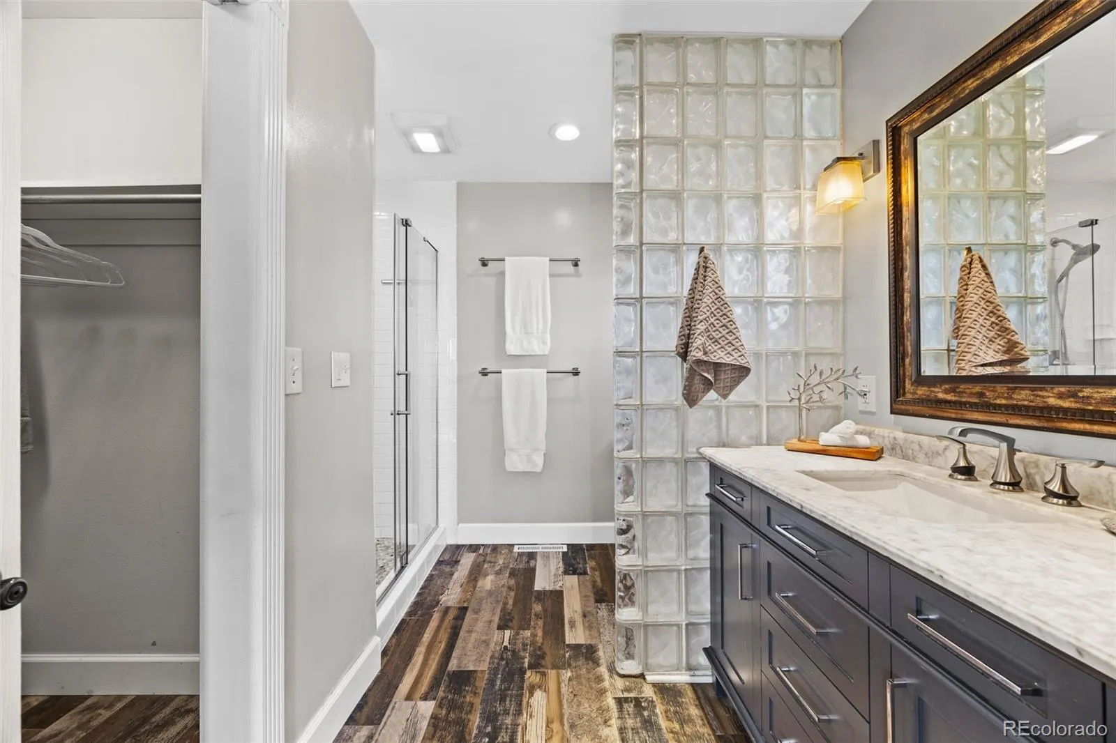 04122026093100 1600 25