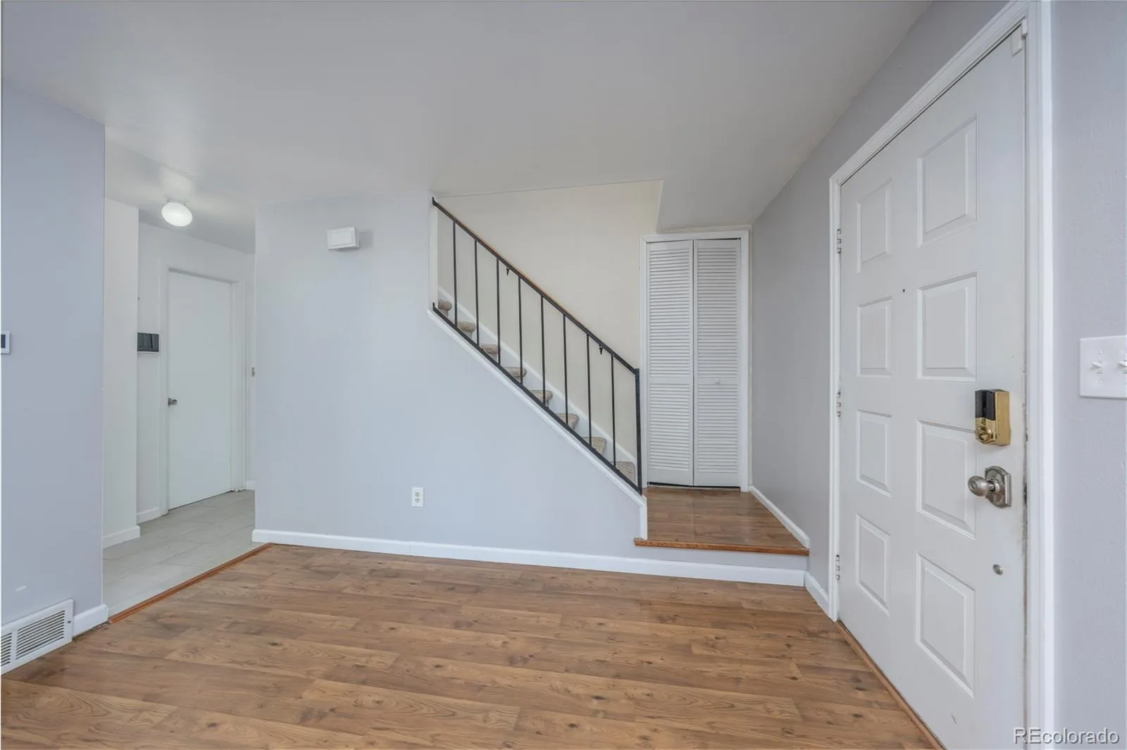 3954 S Bahama Street Aurora CO 80013 | MLS #REC7139567 08202026044654 1600 4
