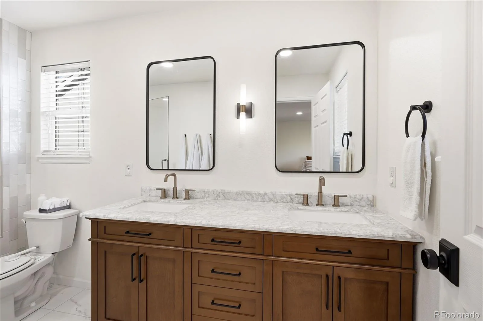 22079 E Belleview Place Aurora CO 80015 | MLS #REC7140097 08272026232511 1600 17