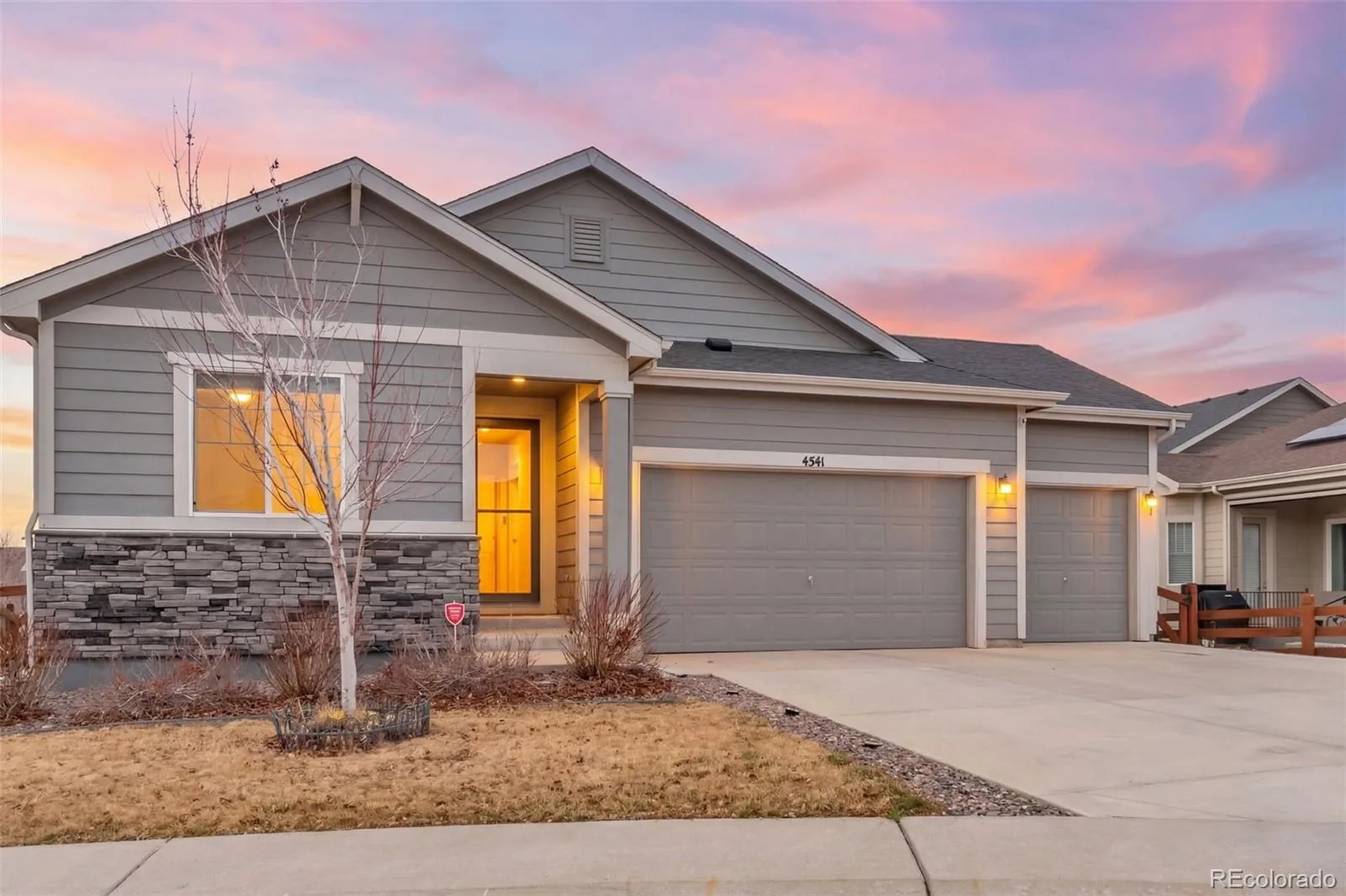 4541 S Valdai Way Aurora CO 80015 | MLS #REC7144528 10012026155113 1600 1