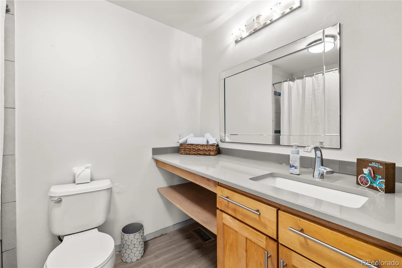 1836 S Evanston Street Aurora CO 80012 | MLS #REC7145413 09222026190222 1600 13