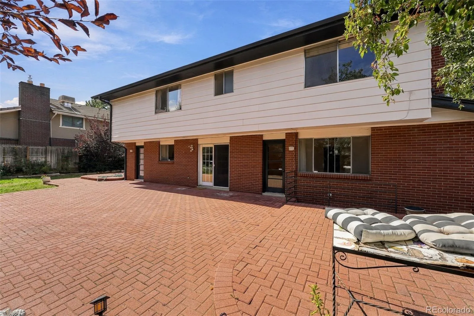 3700 S Roslyn Way Denver CO 80237 | MLS #REC7146214 09222026190158 1600 44