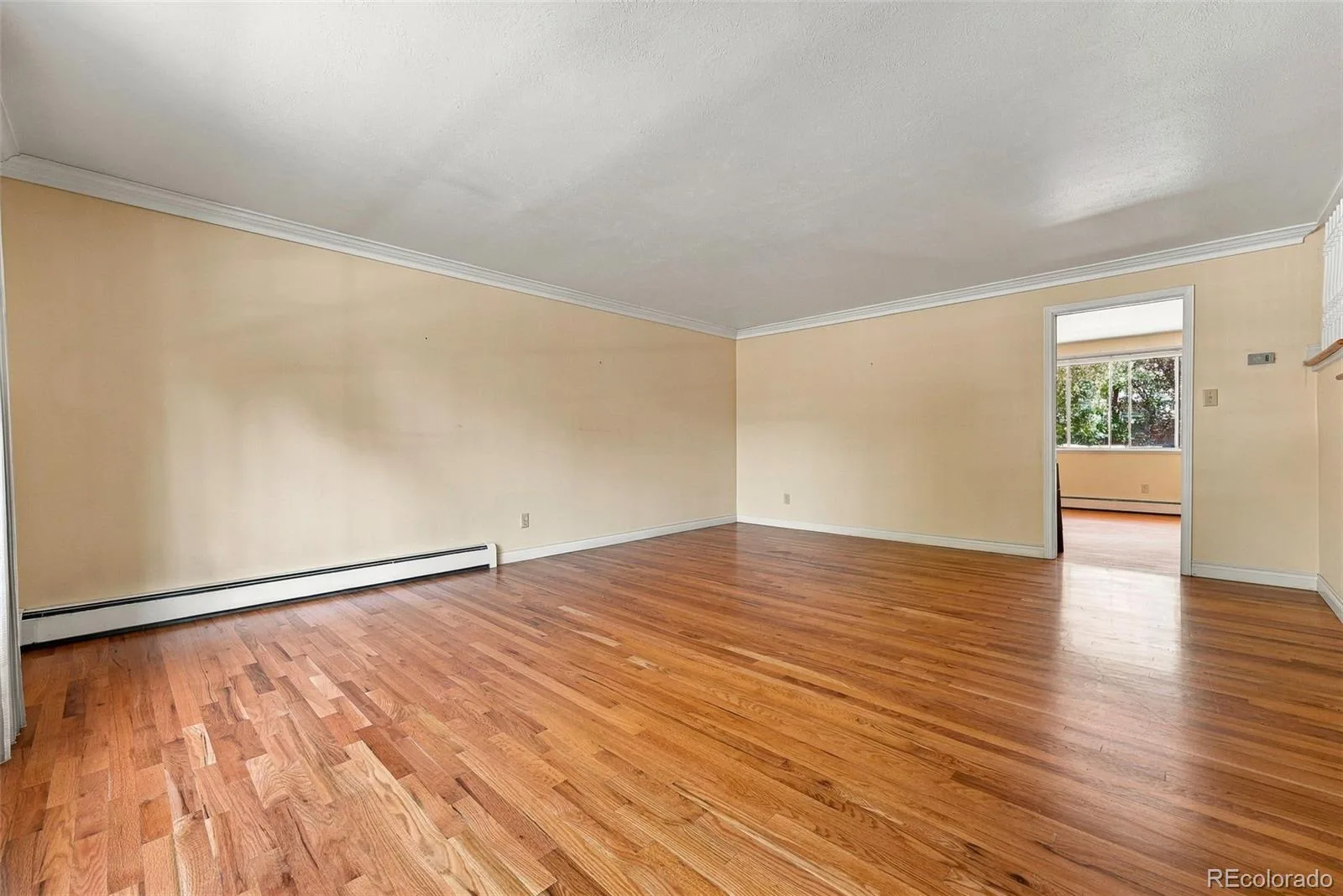 3700 S Roslyn Way Denver CO 80237 | MLS #REC7146214 09222026190158 1600 6