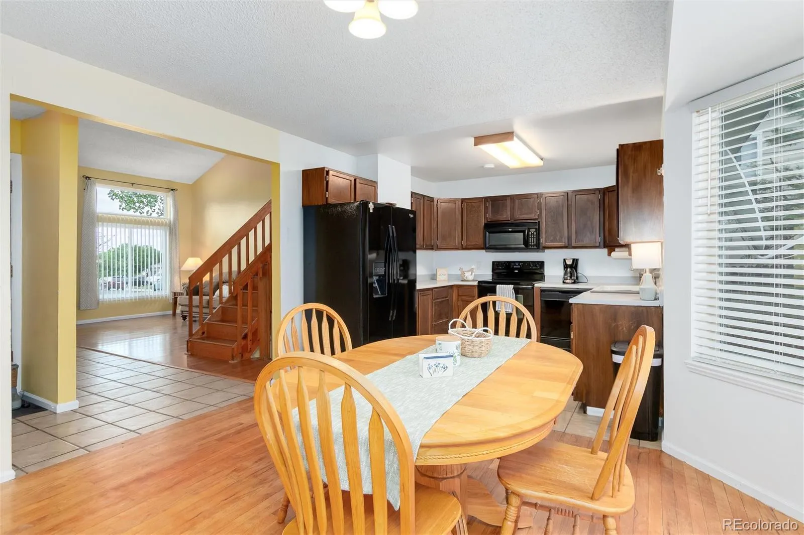 4177 S Lewiston Circle Aurora CO 80013 MLS #REC7146336 05212026184811 1600 16