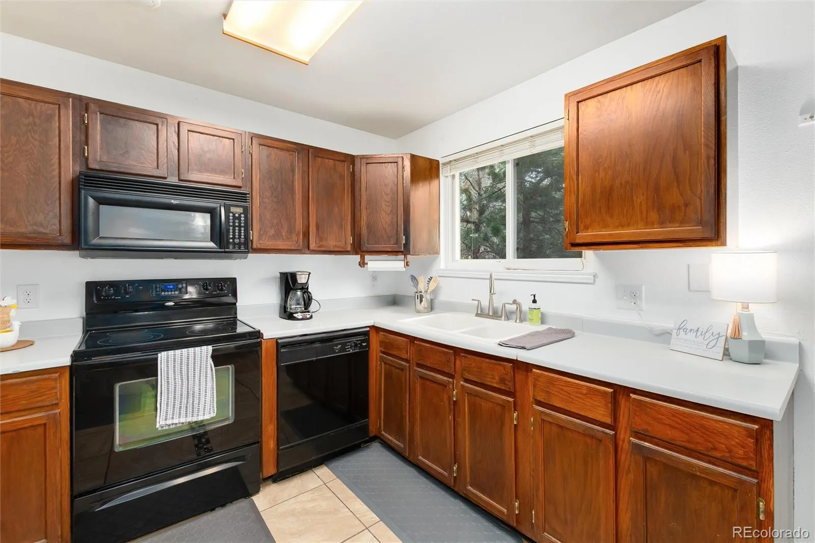 4177 S Lewiston Circle Aurora CO 80013 MLS #REC7146336 05212026184811 1600 20
