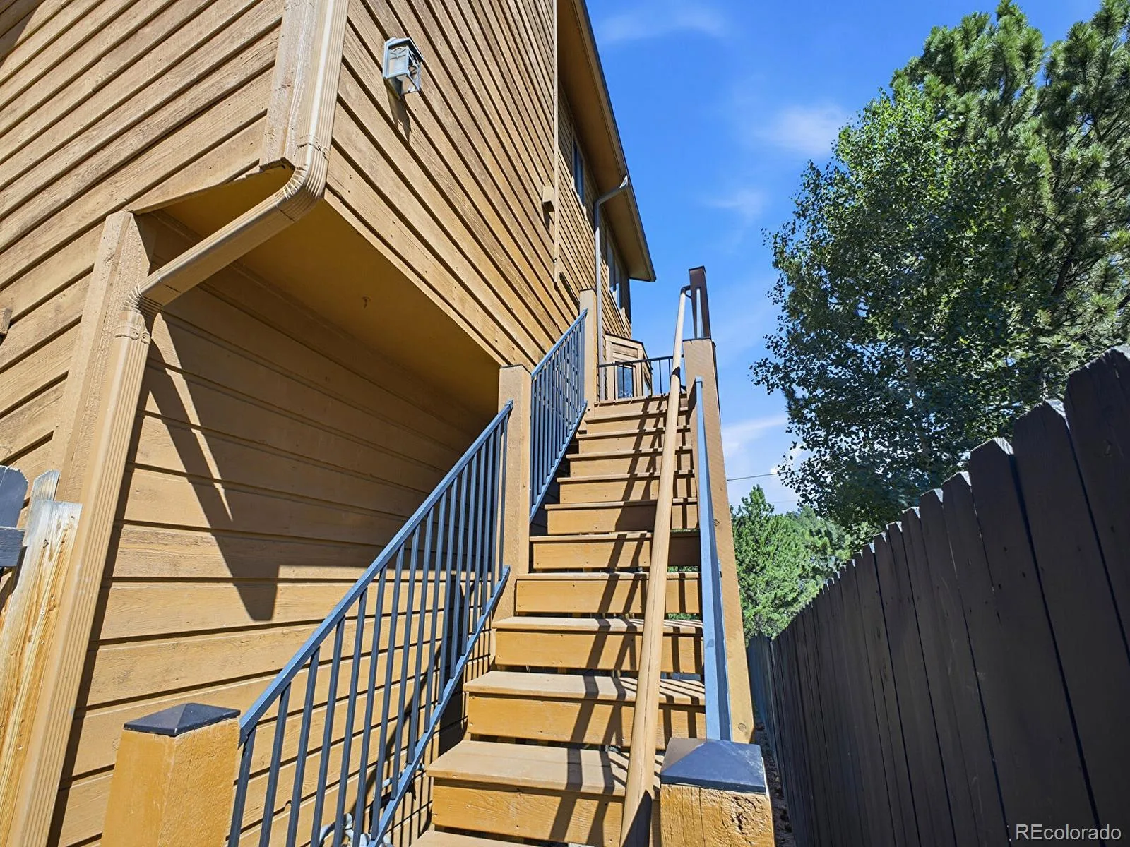 30205 Aspen Lane Evergreen CO 80439 | MLS #REC7147589 08102026193433 1600 2