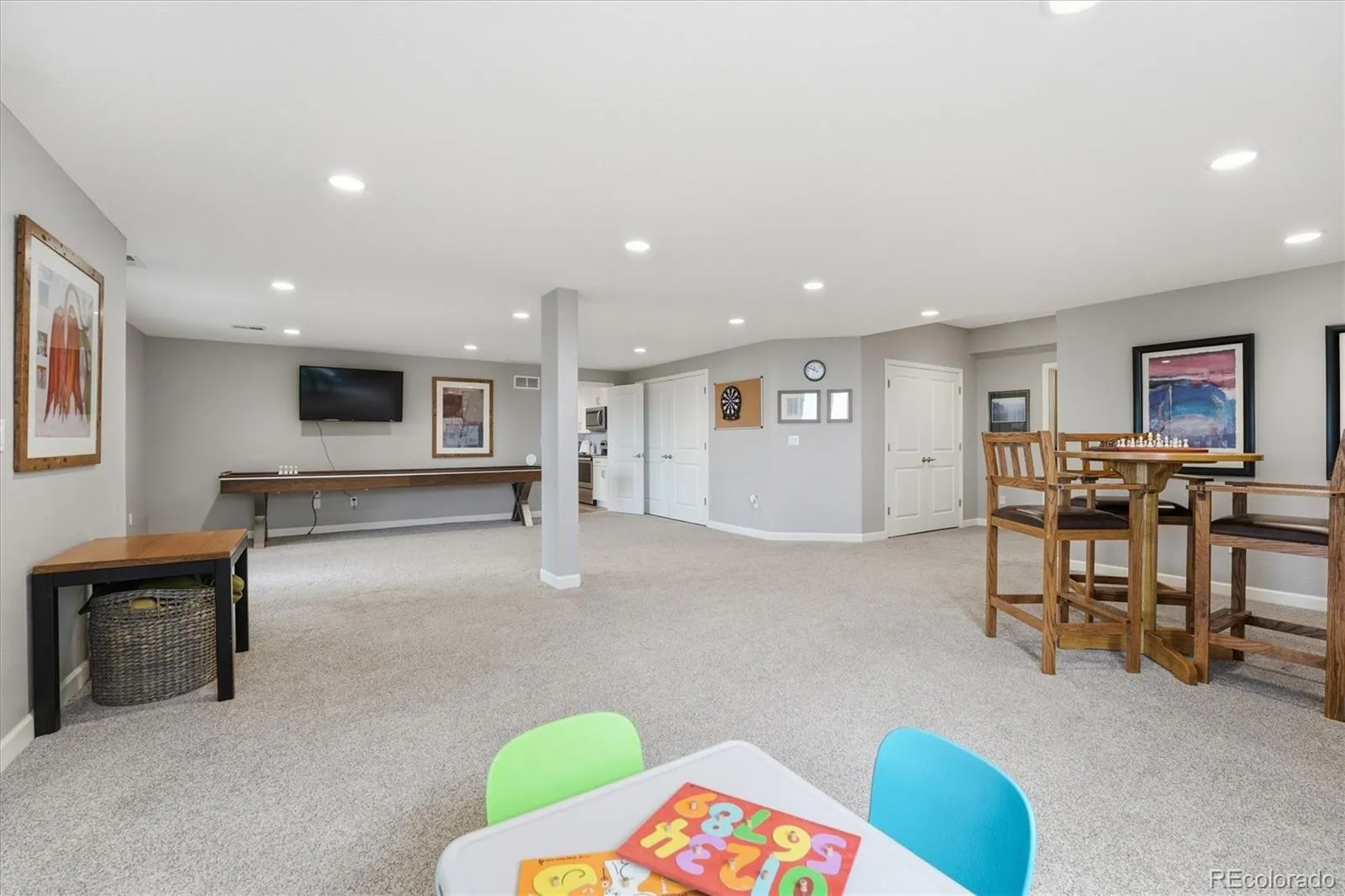 22917 E Bailey Circle Aurora CO 80016 MLS #REC7147627 05162026041251 1600 25