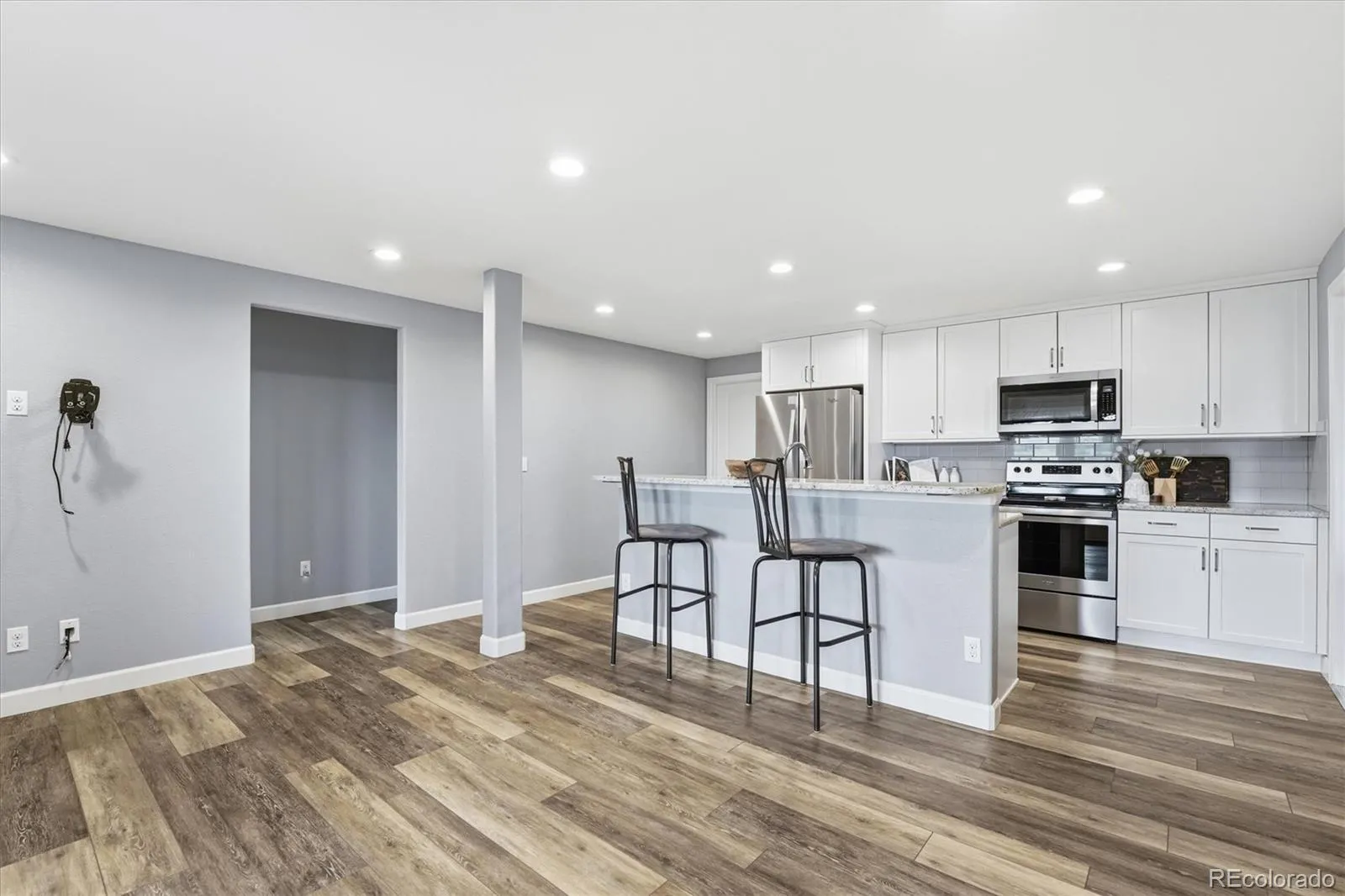 22917 E Bailey Circle Aurora CO 80016 MLS #REC7147627 05162026041251 1600 30