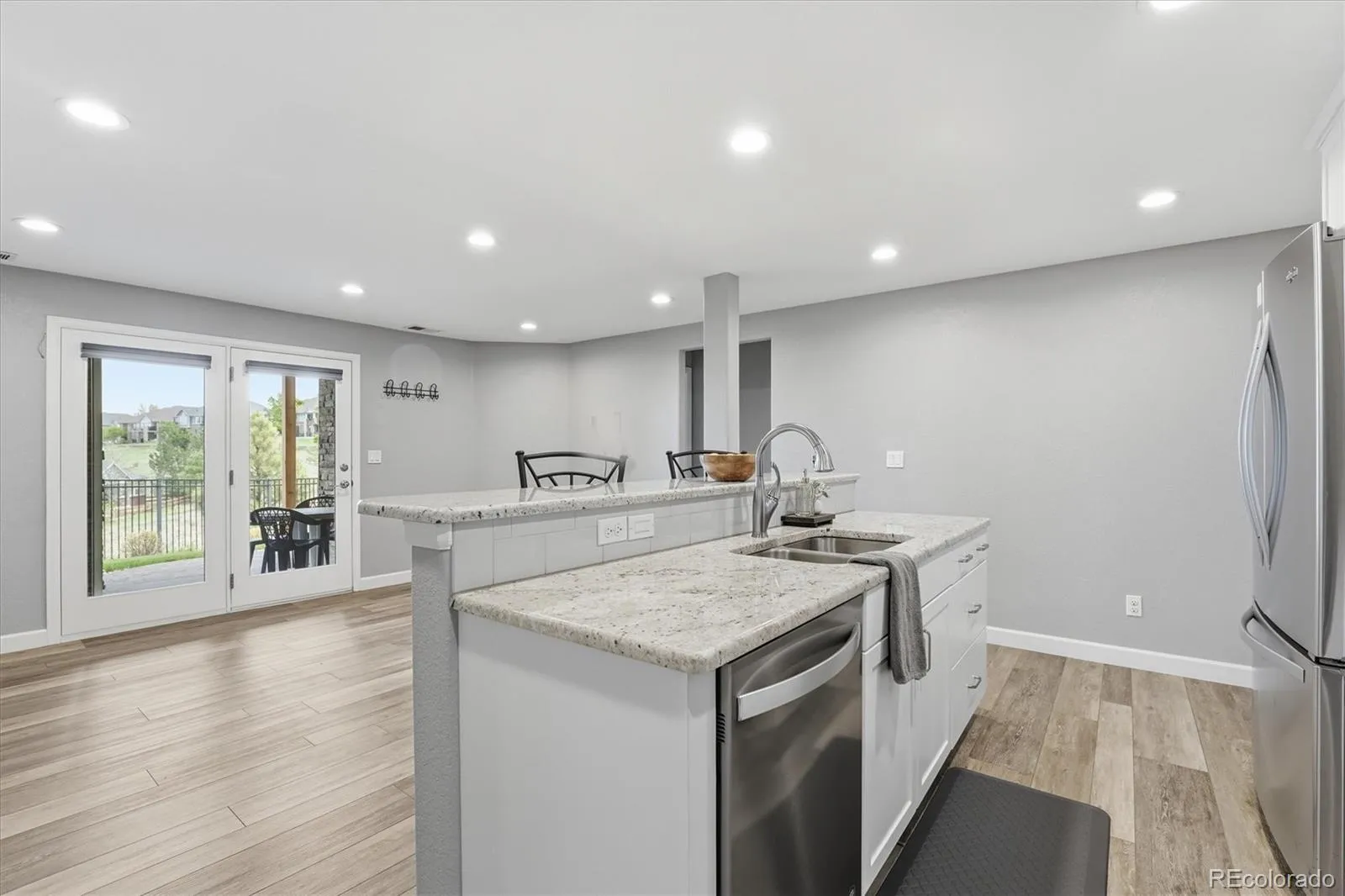22917 E Bailey Circle Aurora CO 80016 MLS #REC7147627 05162026041251 1600 31