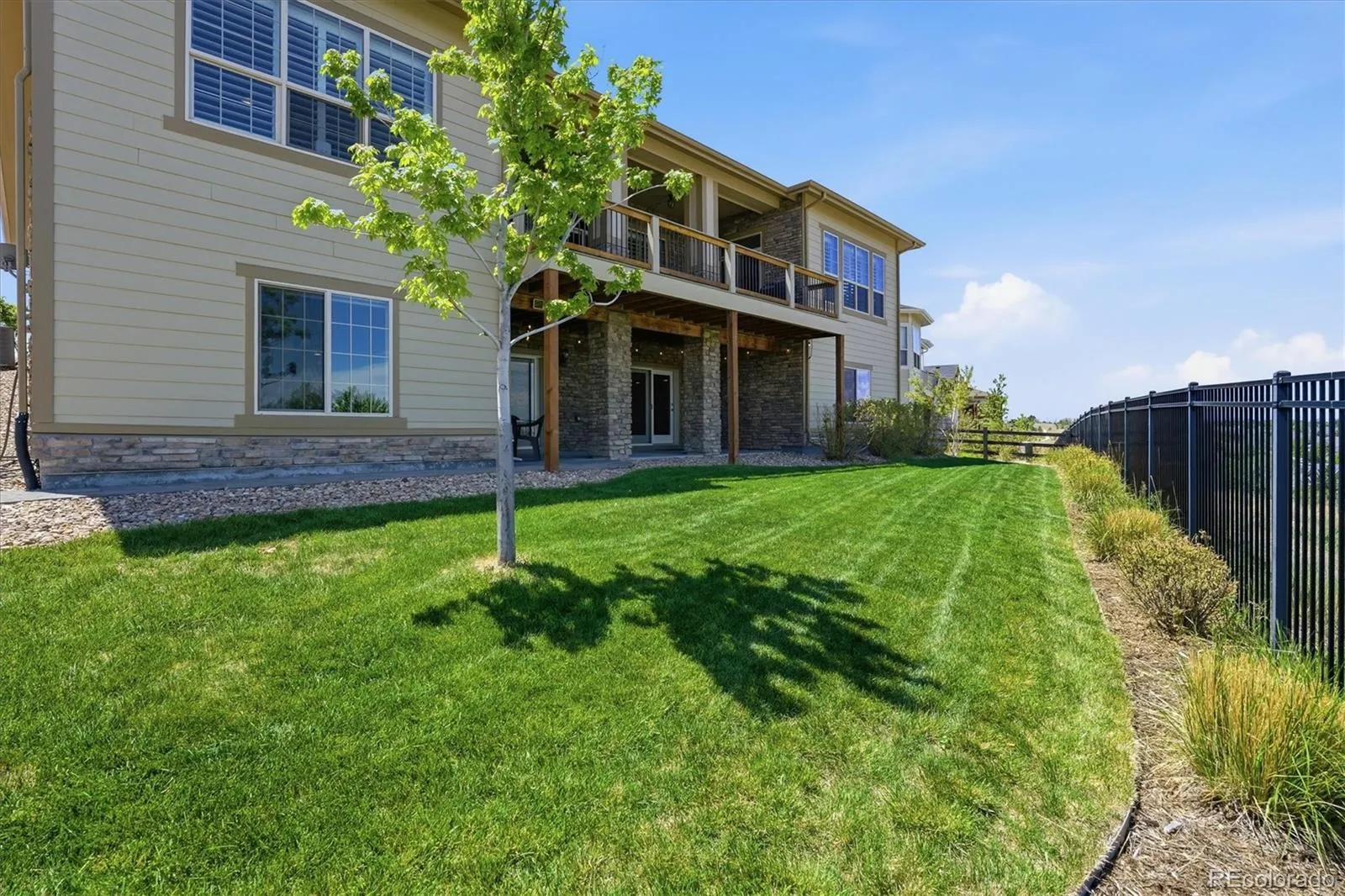 22917 E Bailey Circle Aurora CO 80016 MLS #REC7147627 05162026041251 1600 39