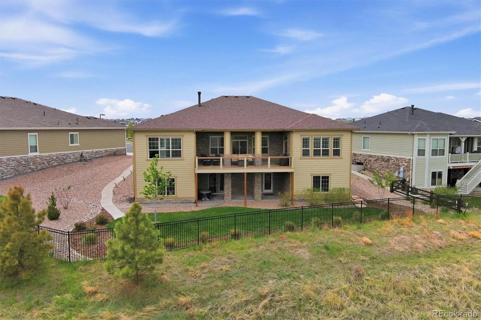 22917 E Bailey Circle Aurora CO 80016 MLS #REC7147627 05162026041251 1600 40