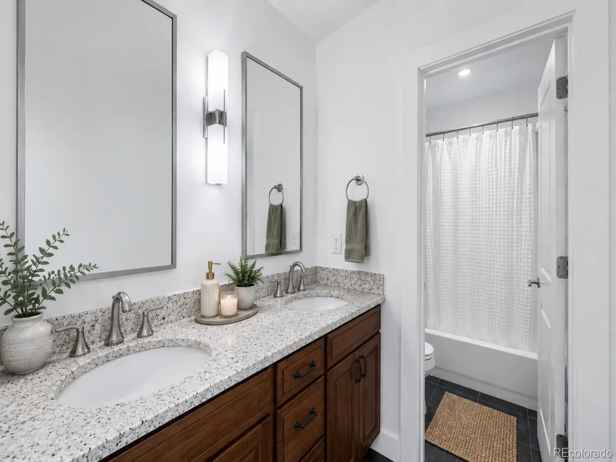 3219 Stuart Street Denver CO 80212 MLS #REC7147804 06162026173206 1200 24