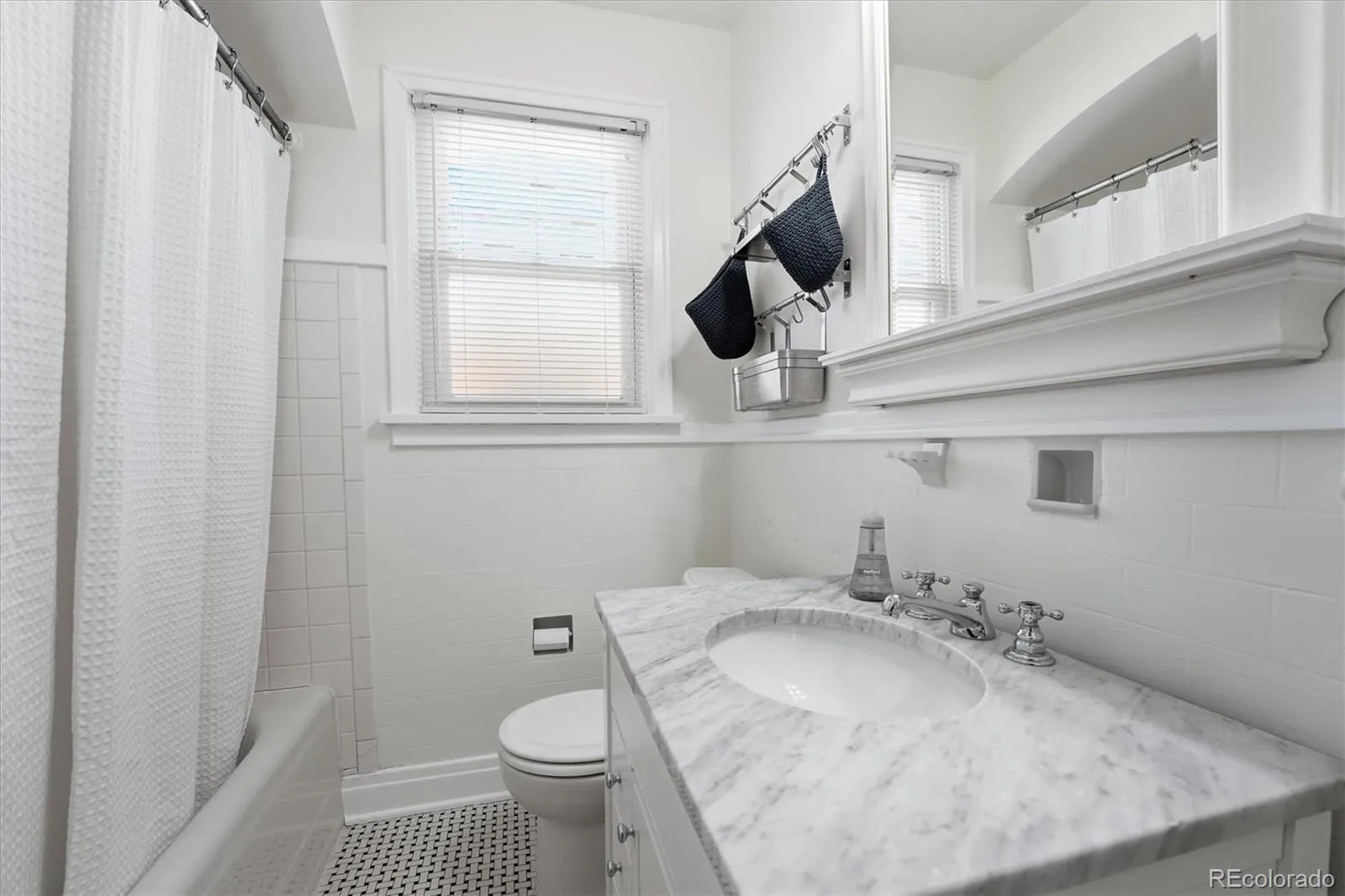 1208 S Elizabeth Street Denver CO 80210 MLS #REC7149422 05142026155417 1600 17