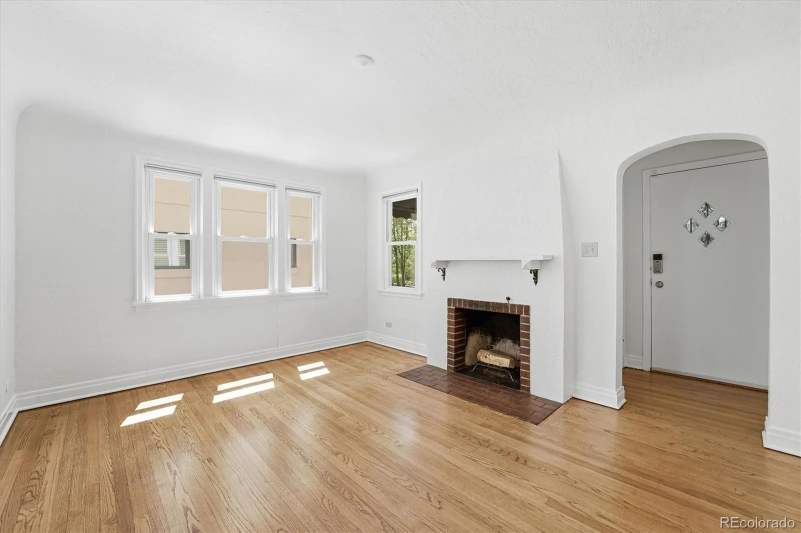 1208 S Elizabeth Street Denver CO 80210 MLS #REC7149422 05142026155417 1600 5