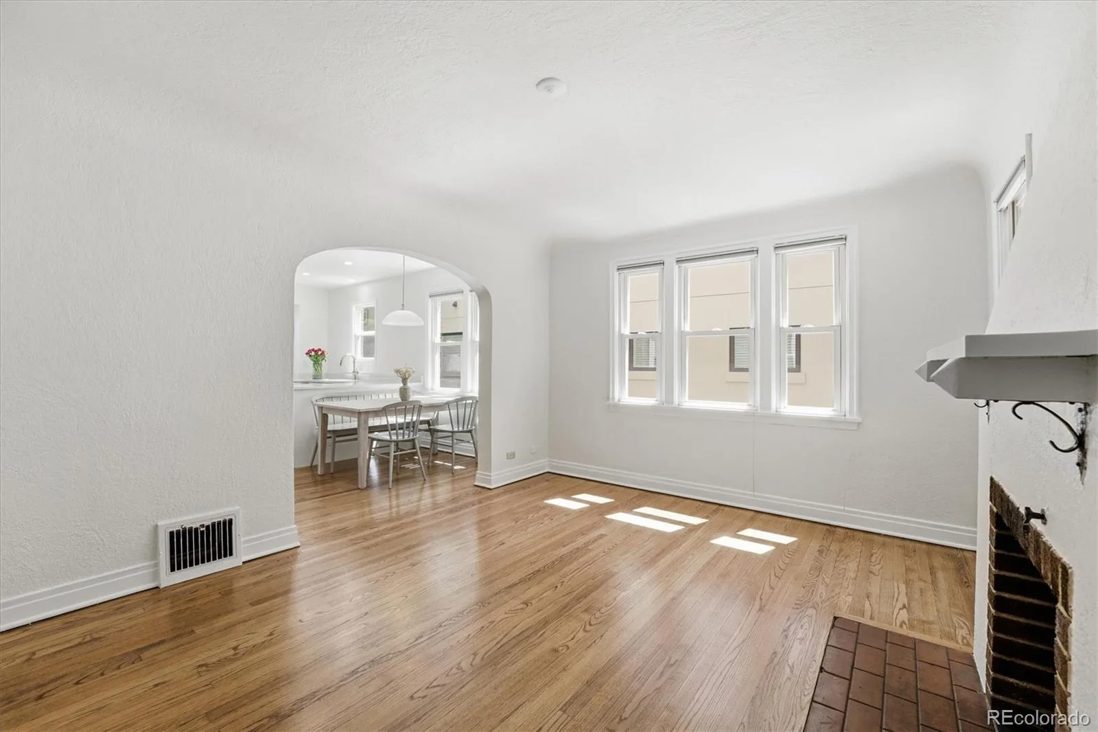 1208 S Elizabeth Street Denver CO 80210 MLS #REC7149422 07012026184523 1600 3