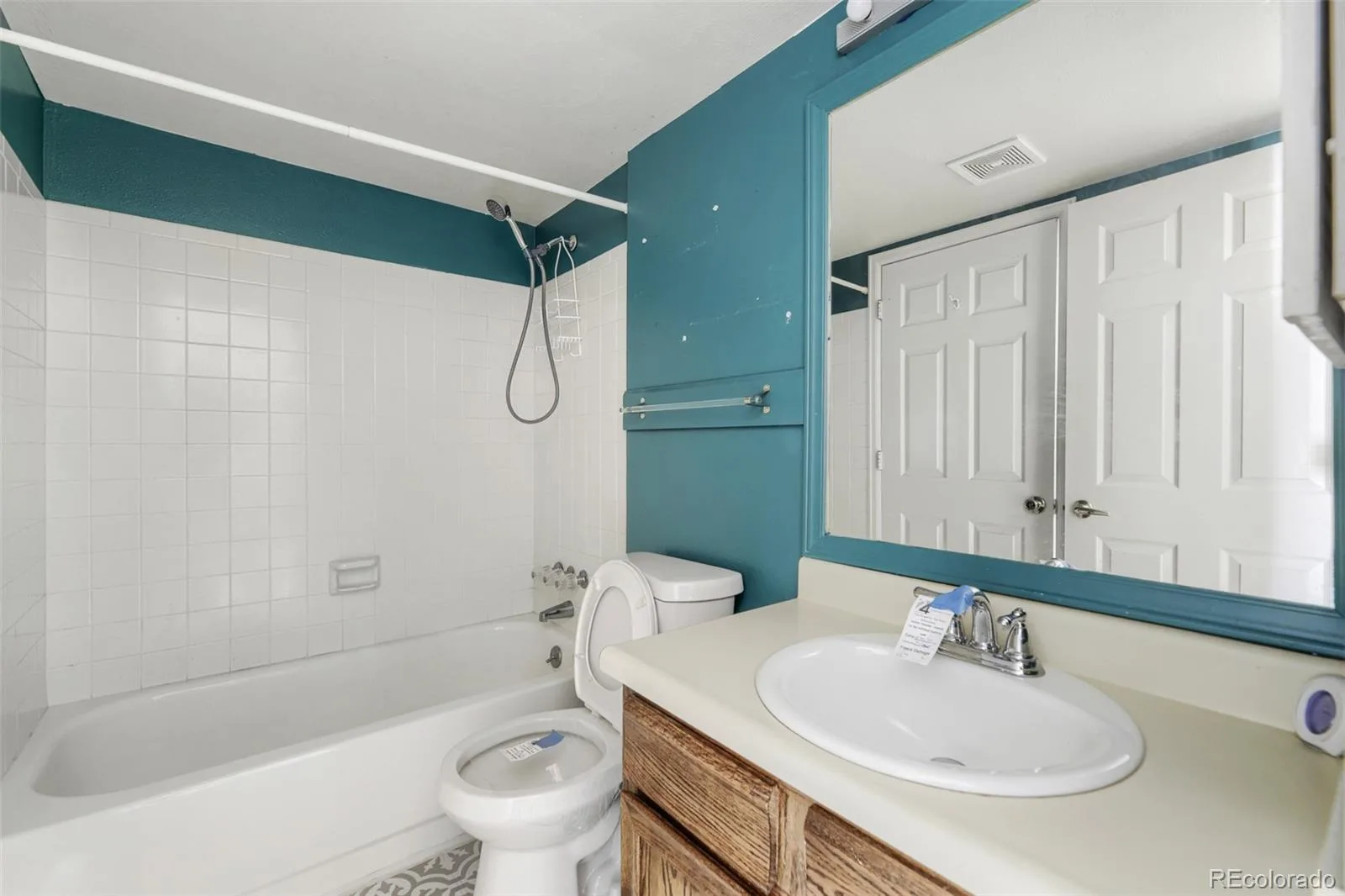2405 S Worchester Court #B Aurora CO 80014 | MLS #REC7149891 07092026222935 1600 16