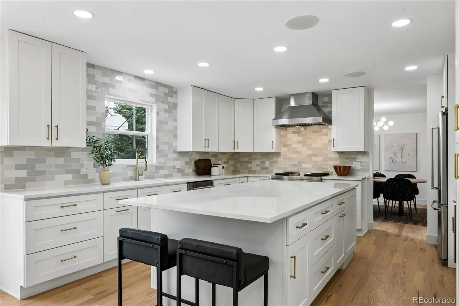 04032026224740 1600 10