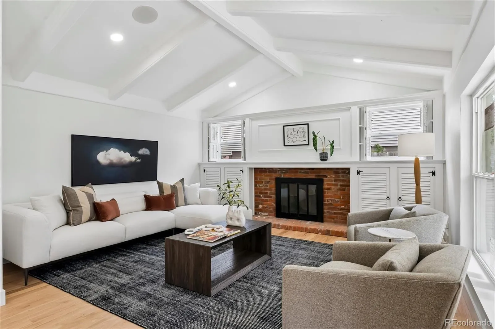 04032026224740 1600 16