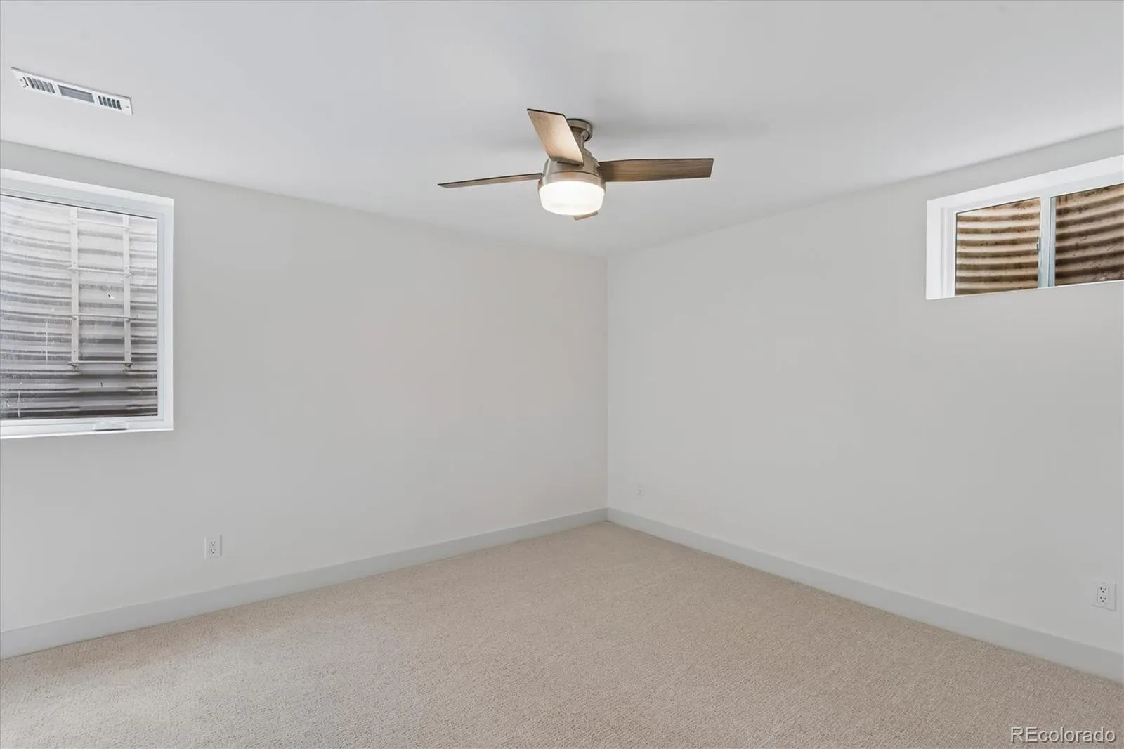 04032026224740 1600 31