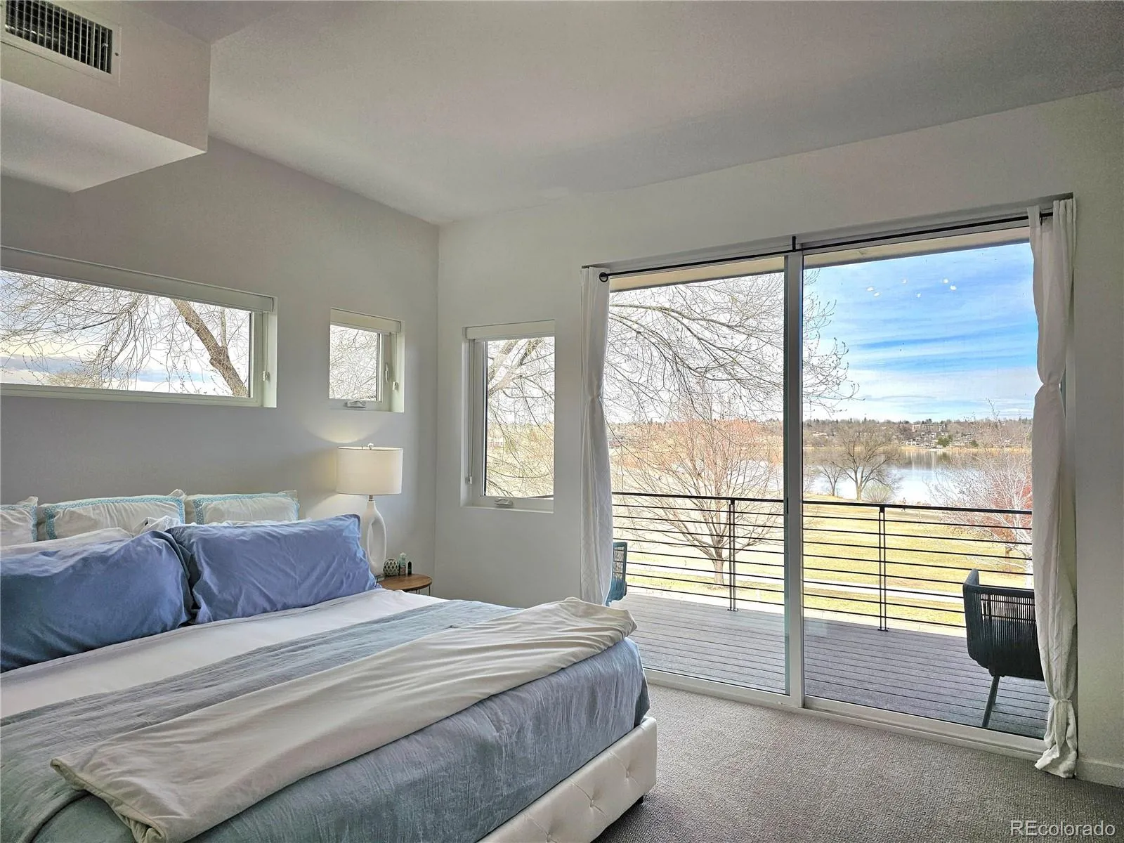 04012026063549 1600 17