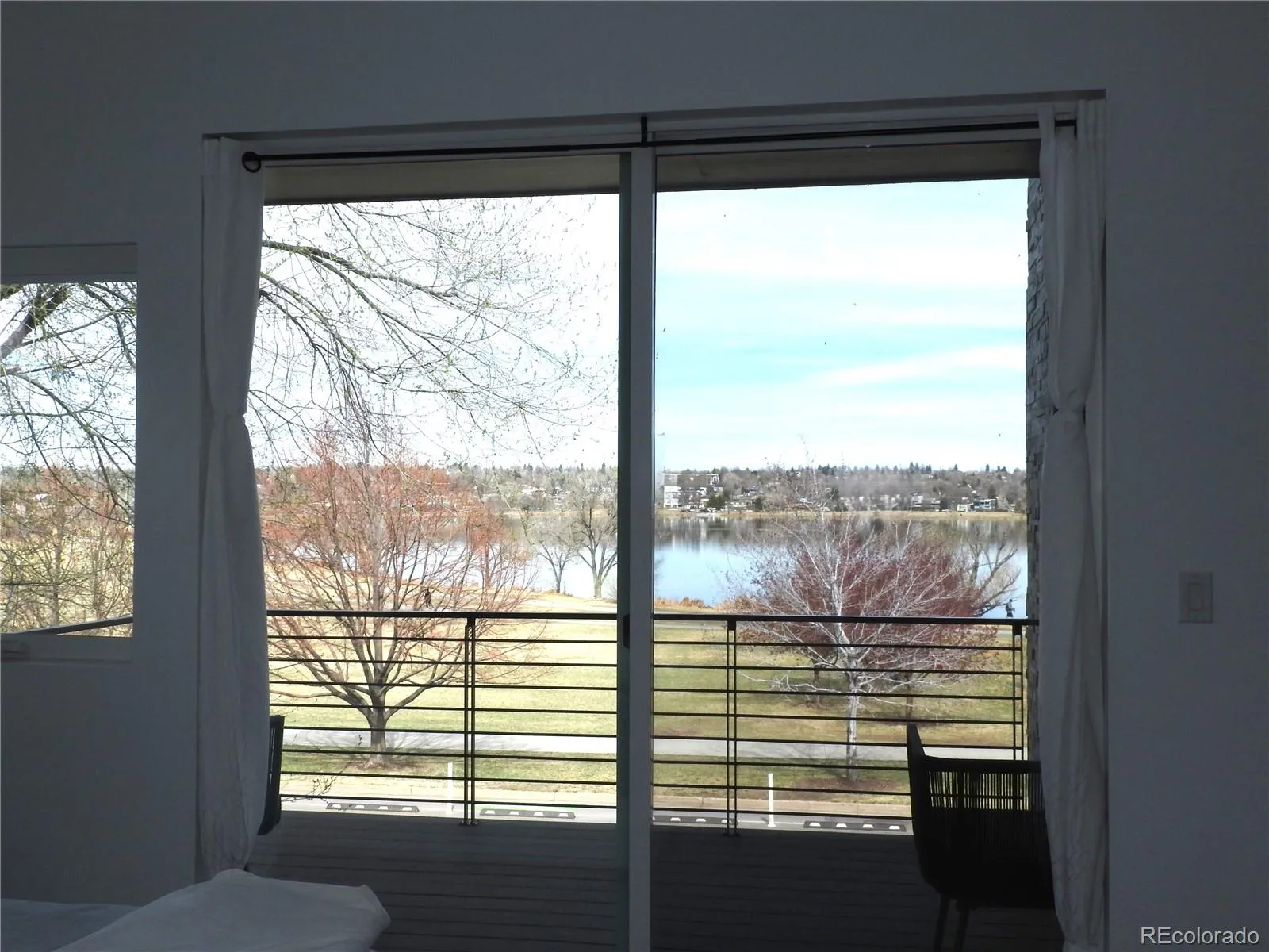 04012026063549 1600 25