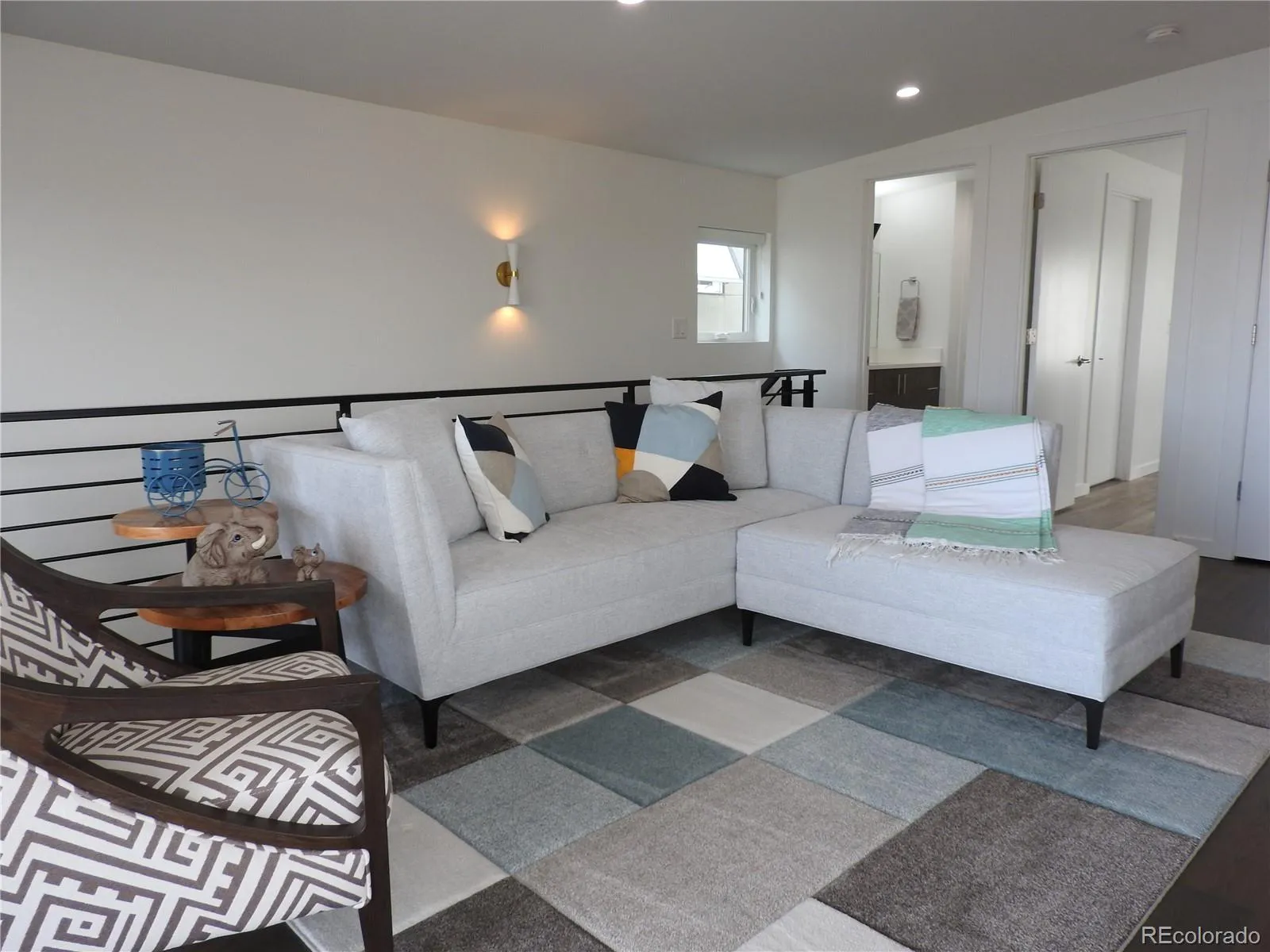 04012026063549 1600 35