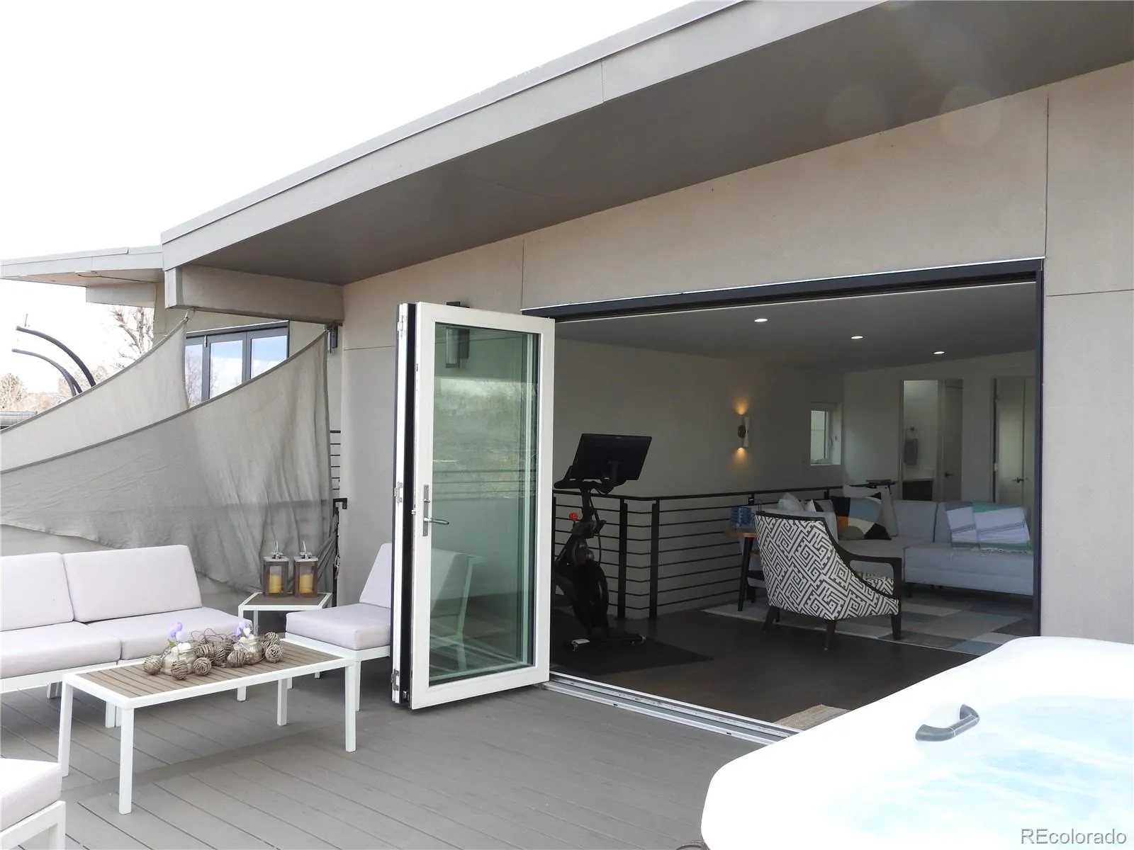 04012026063549 1600 42