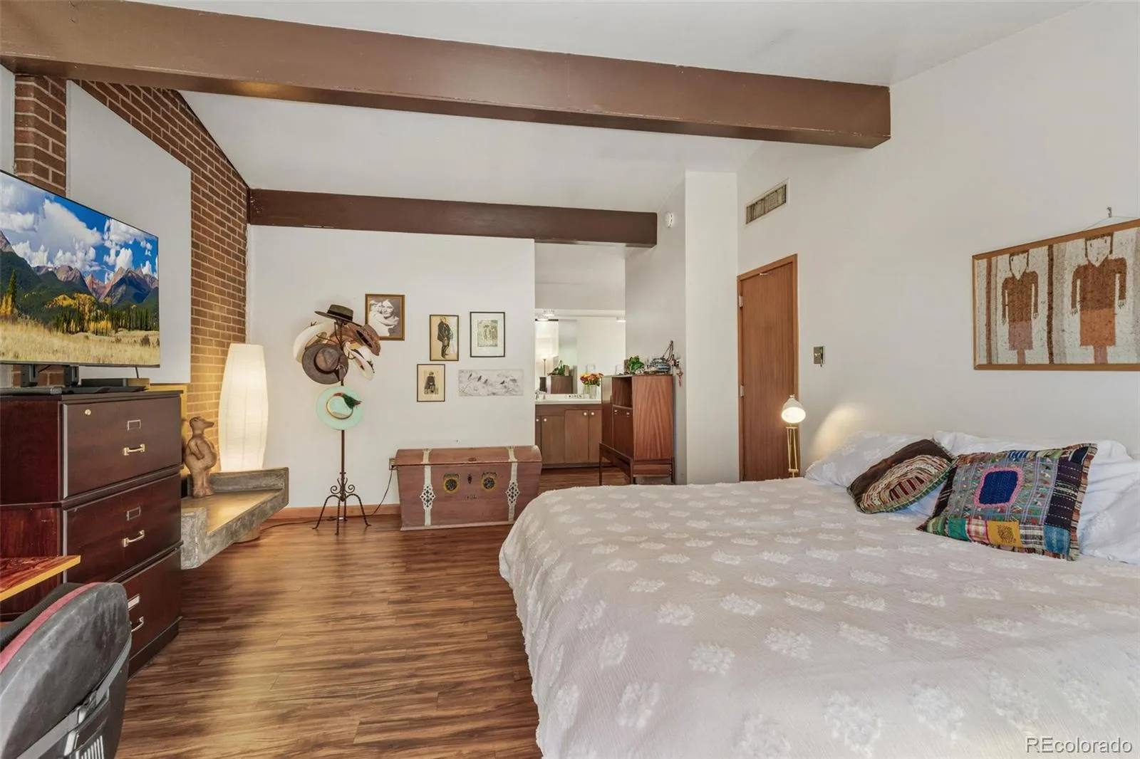 2040 N Raleigh Street Denver CO 80212 | MLS #REC7153577 09222026190119 1600 22
