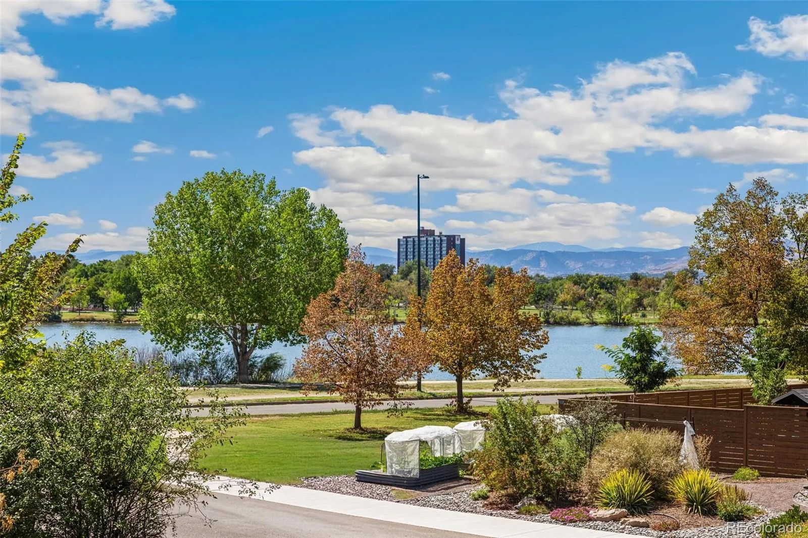 2040 N Raleigh Street Denver CO 80212 | MLS #REC7153577 09222026190119 1600 37