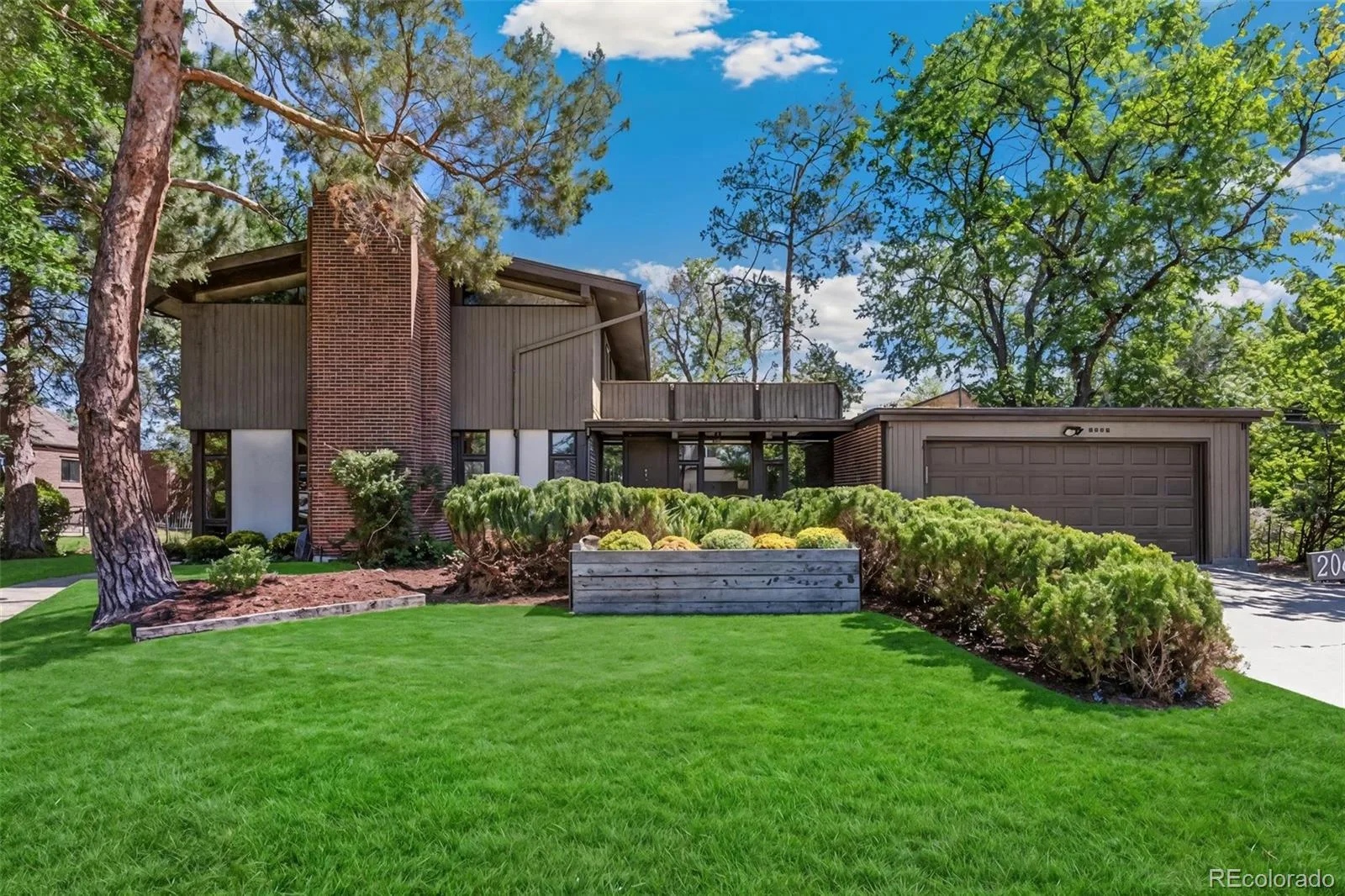 2040 N Raleigh Street Denver CO 80212 | MLS #REC7153577 09222026190119 1600 4