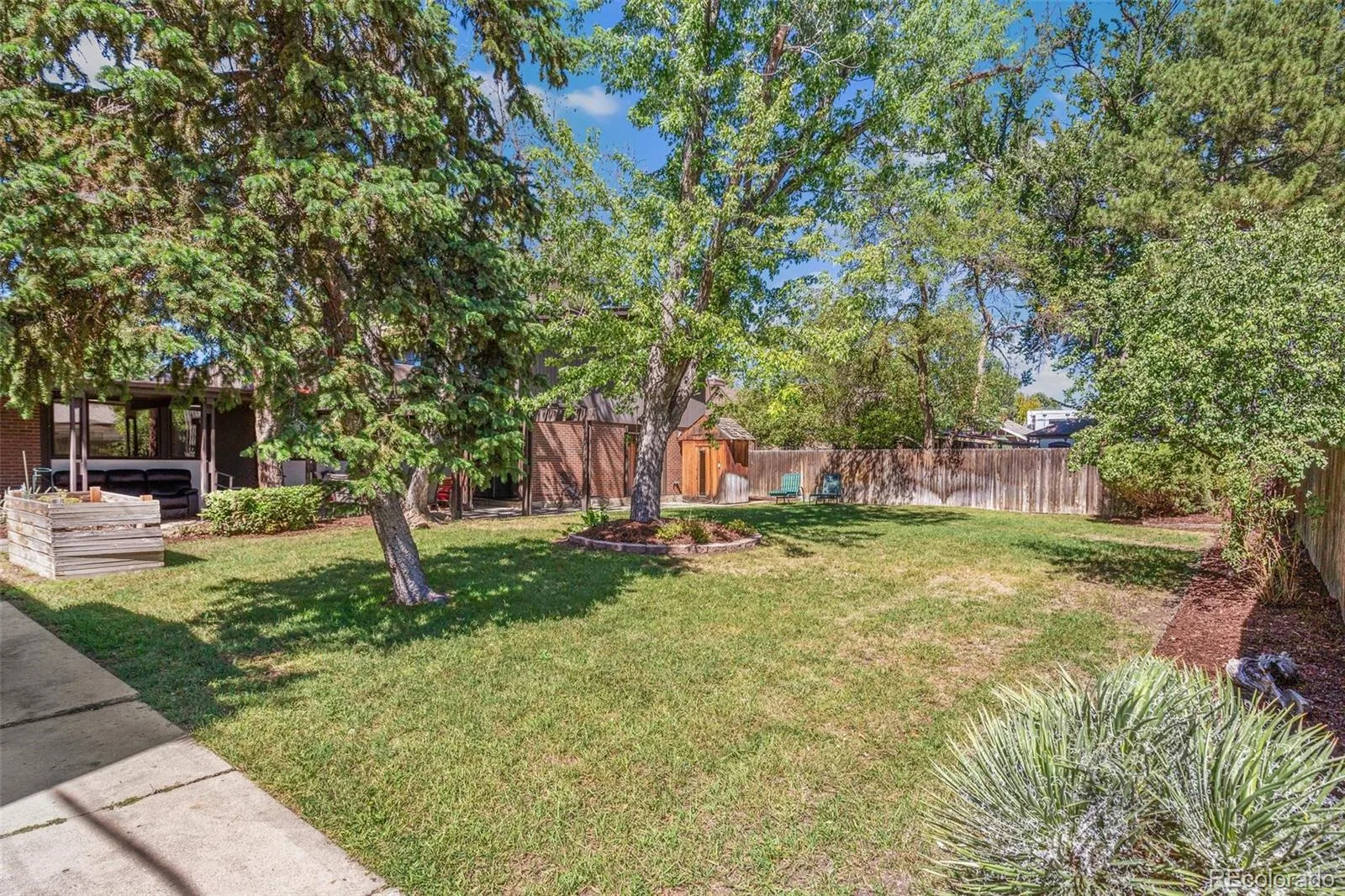 2040 N Raleigh Street Denver CO 80212 | MLS #REC7153577 09222026190119 1600 43