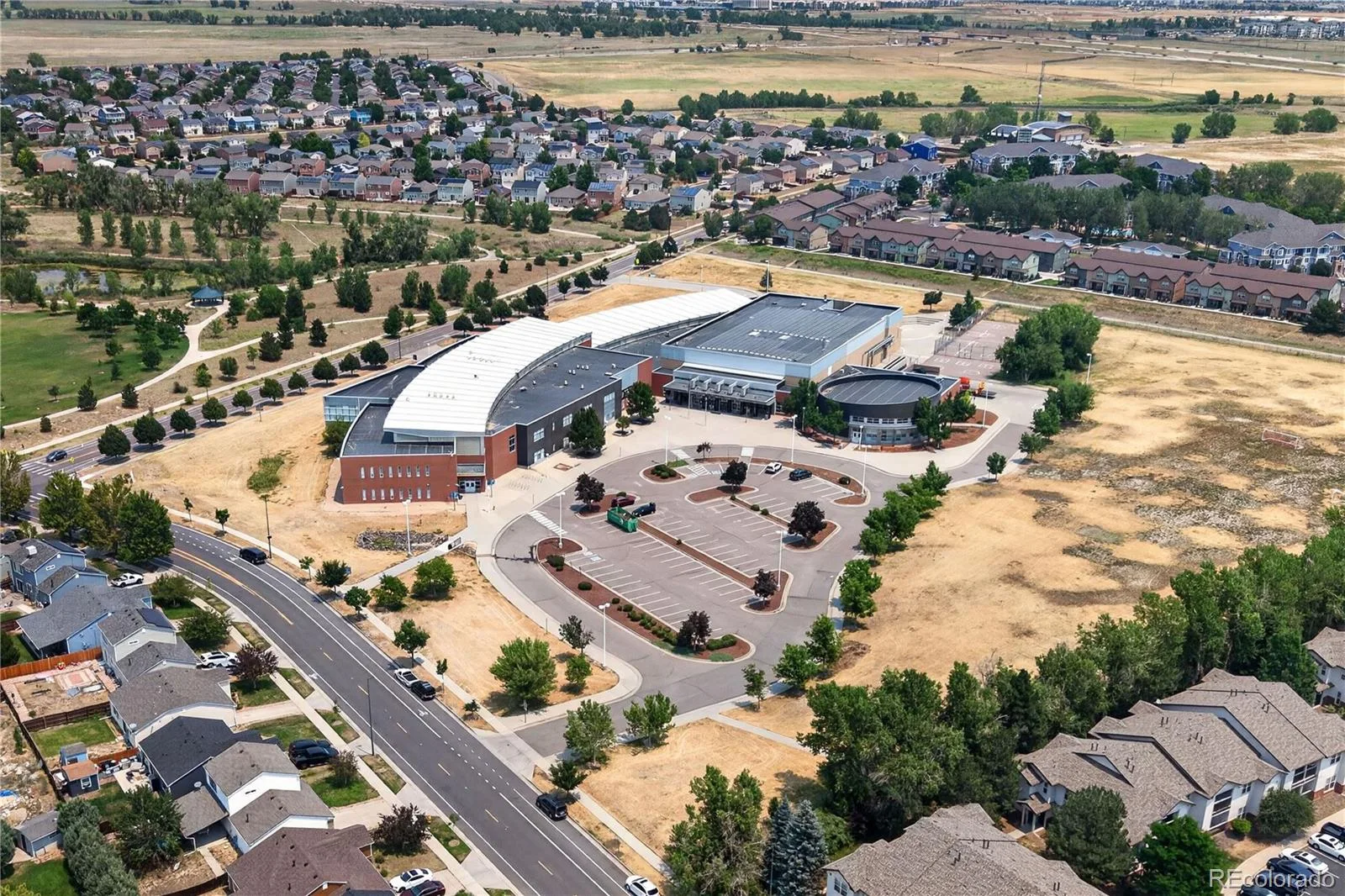 15803 E Warner Drive Denver CO 80239 | MLS #REC7157504 08212026160728 1600 34