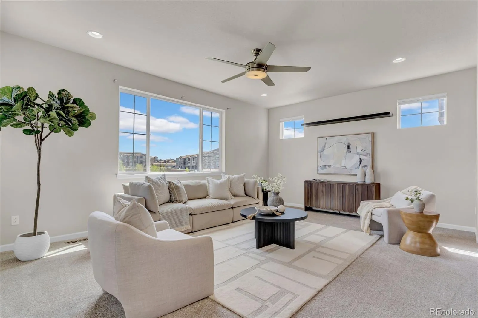 25748 E Calhoun Place Aurora CO 80016 MLS #REC7158545 05092026020641 1600 3