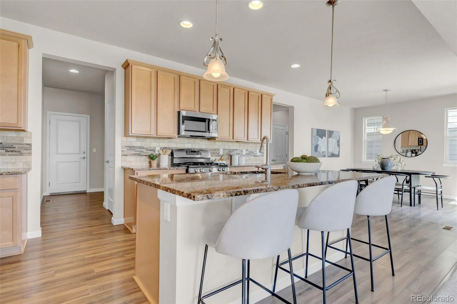 25748 E Calhoun Place Aurora CO 80016 MLS #REC7158545 05092026020641 1600 5