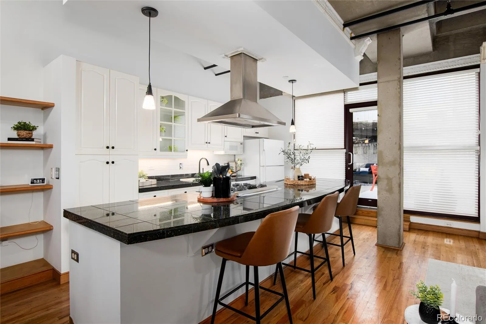 04212026193457 1600 11