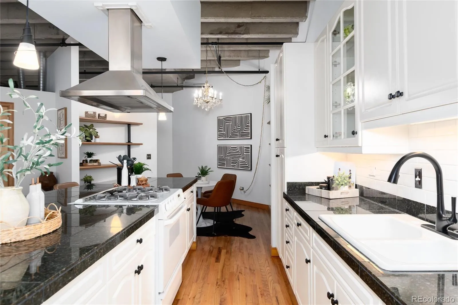 04212026193457 1600 16